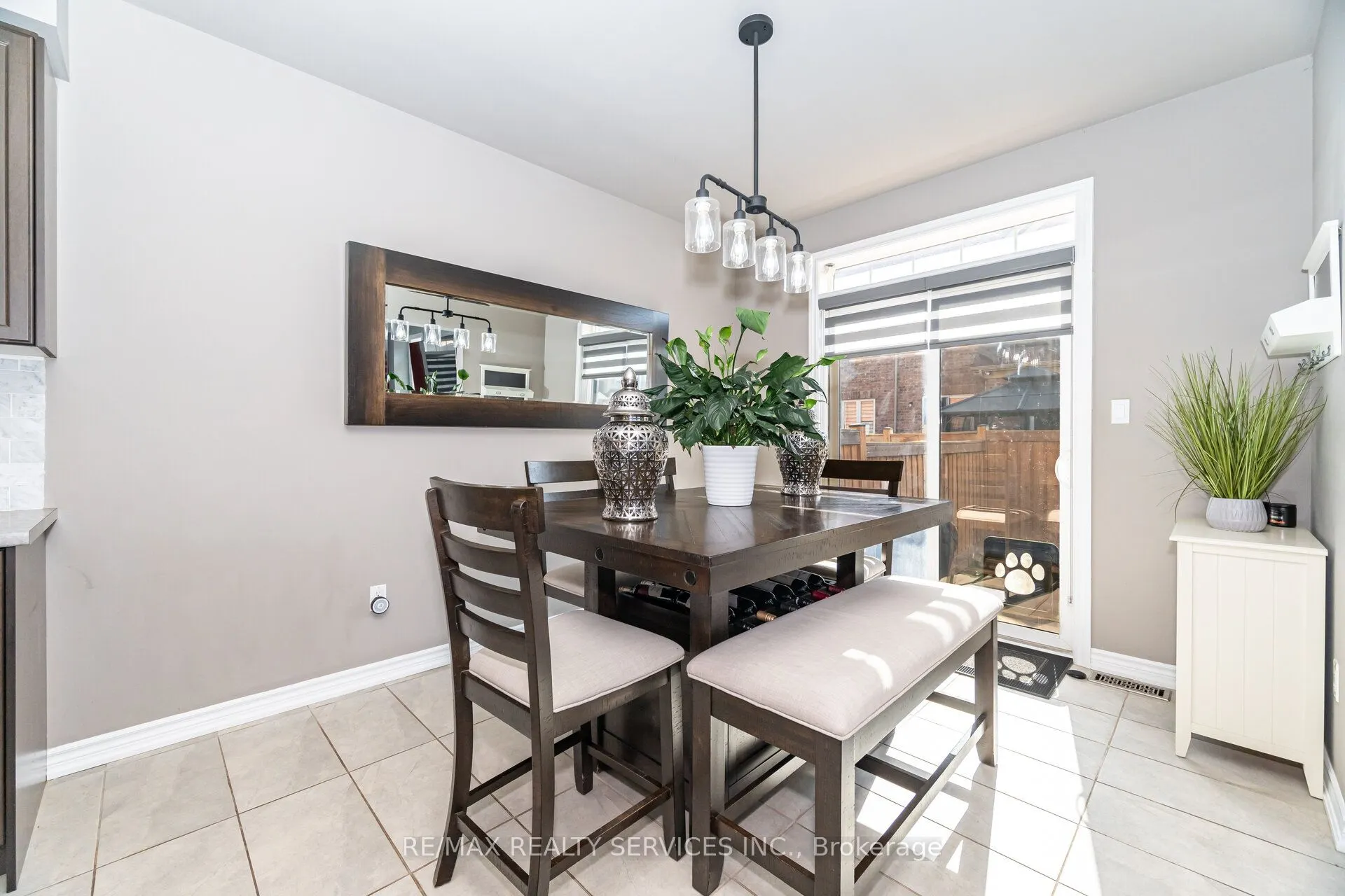 333 Remembrance Road