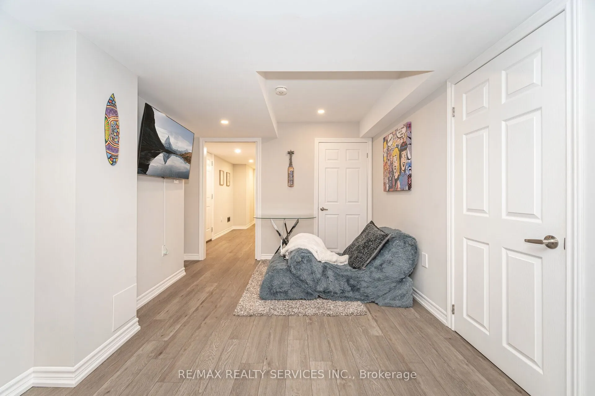 333 Remembrance Road