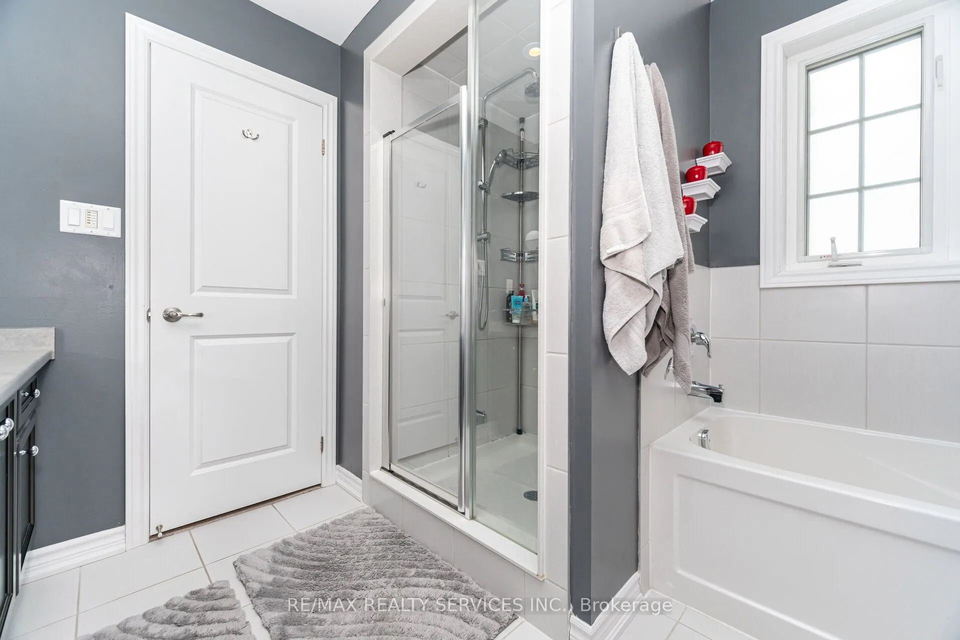 333 Remembrance Road