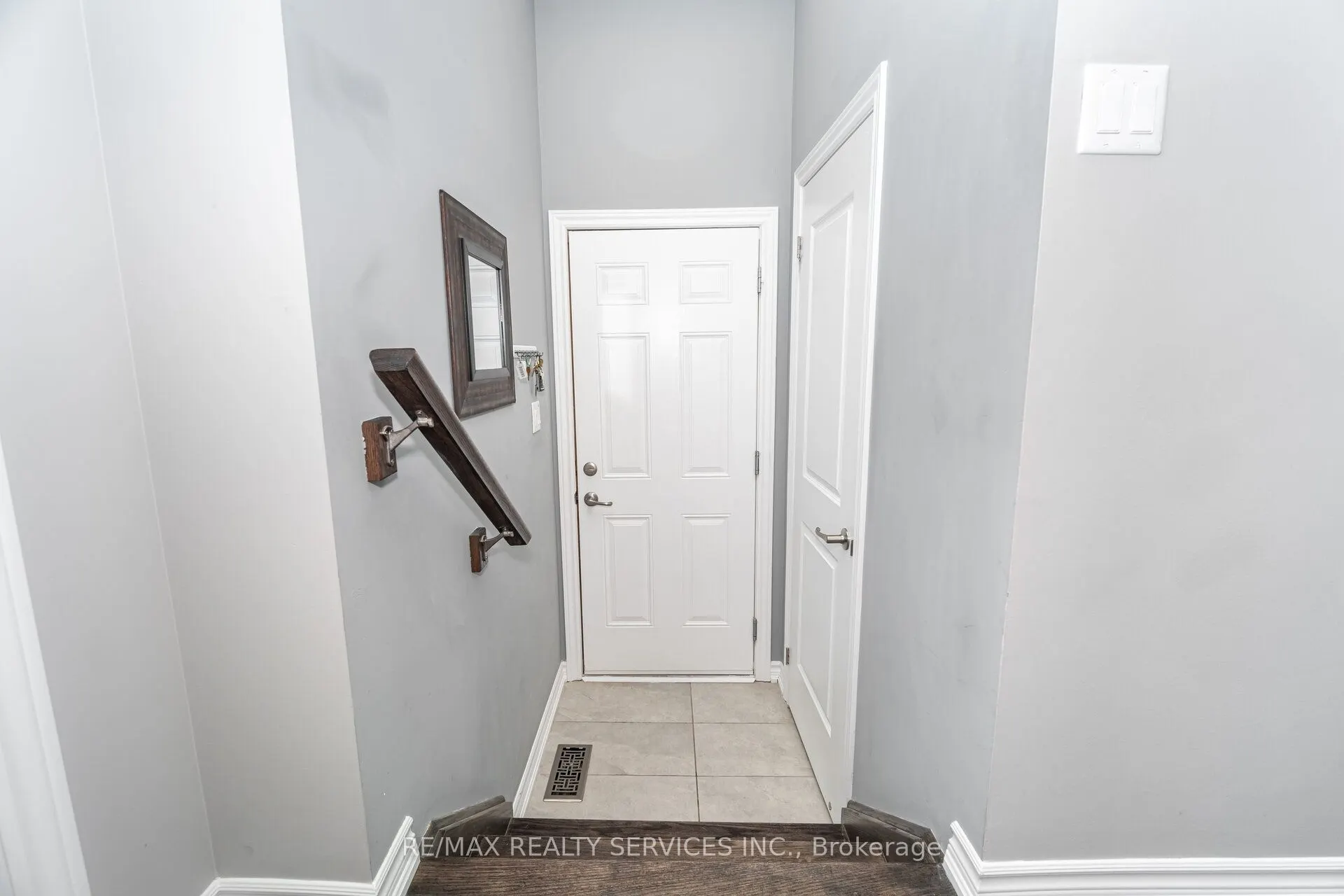 333 Remembrance Road