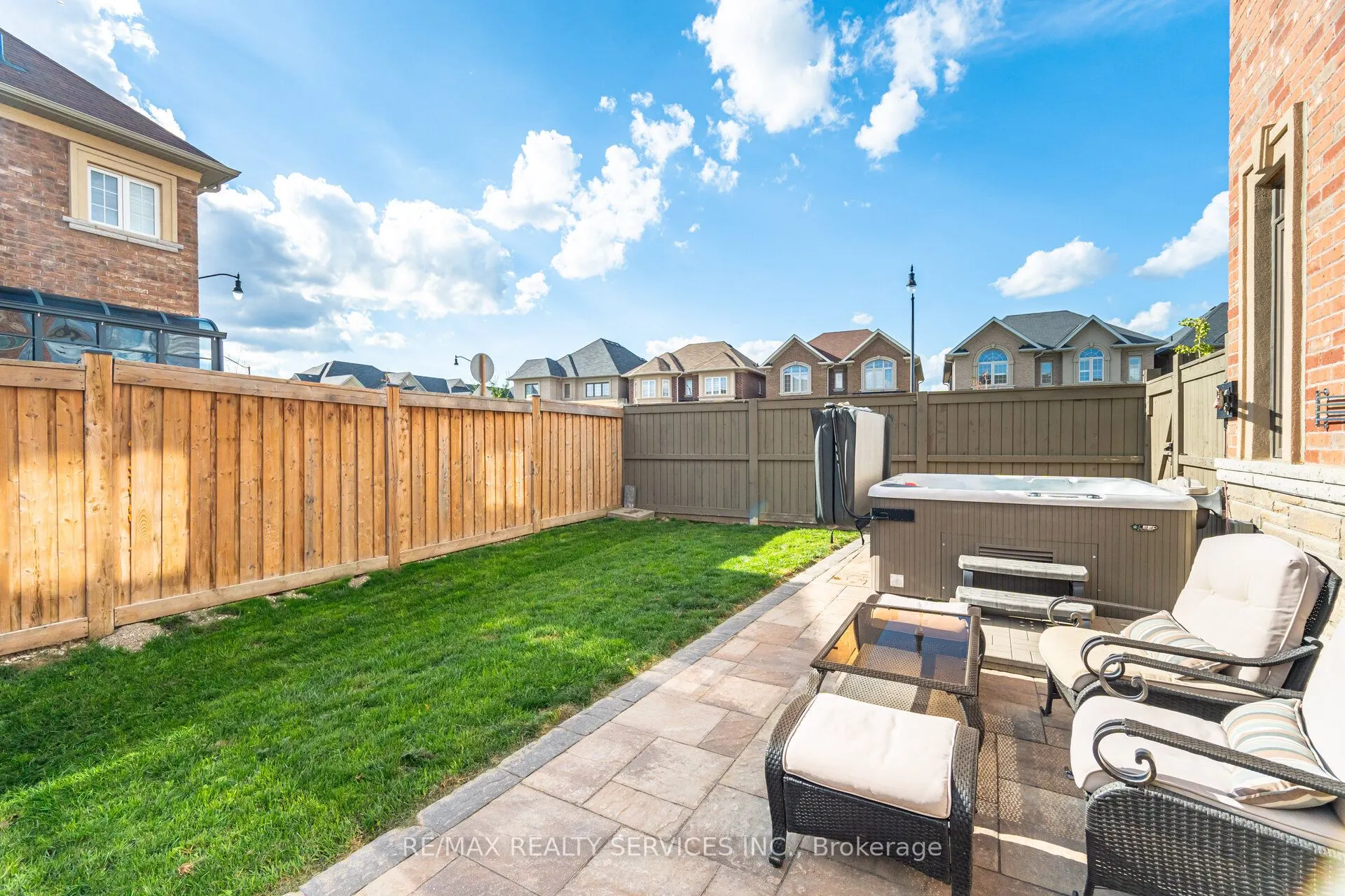 333 Remembrance Road