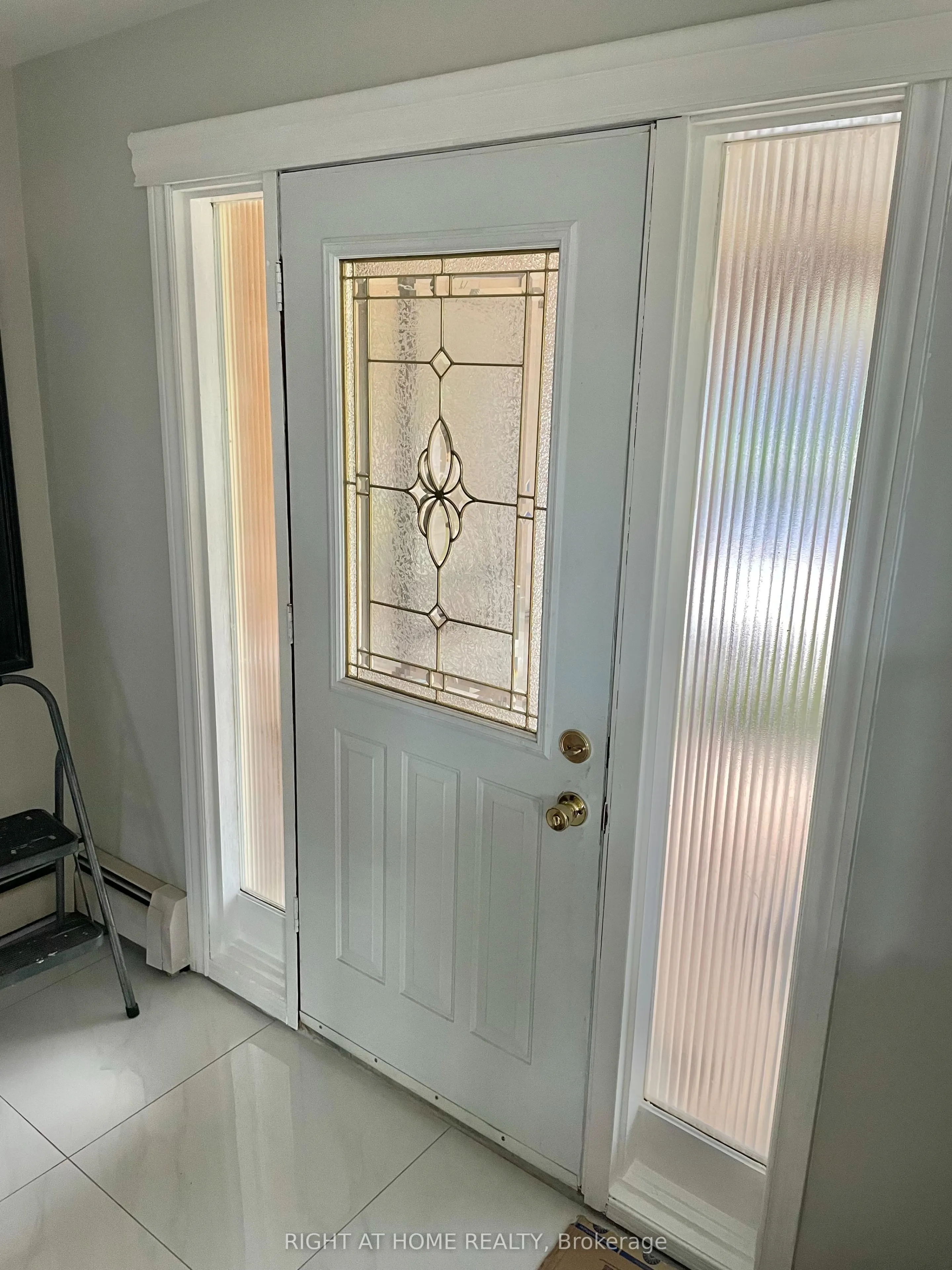 1018 Fourth Street, #Upper