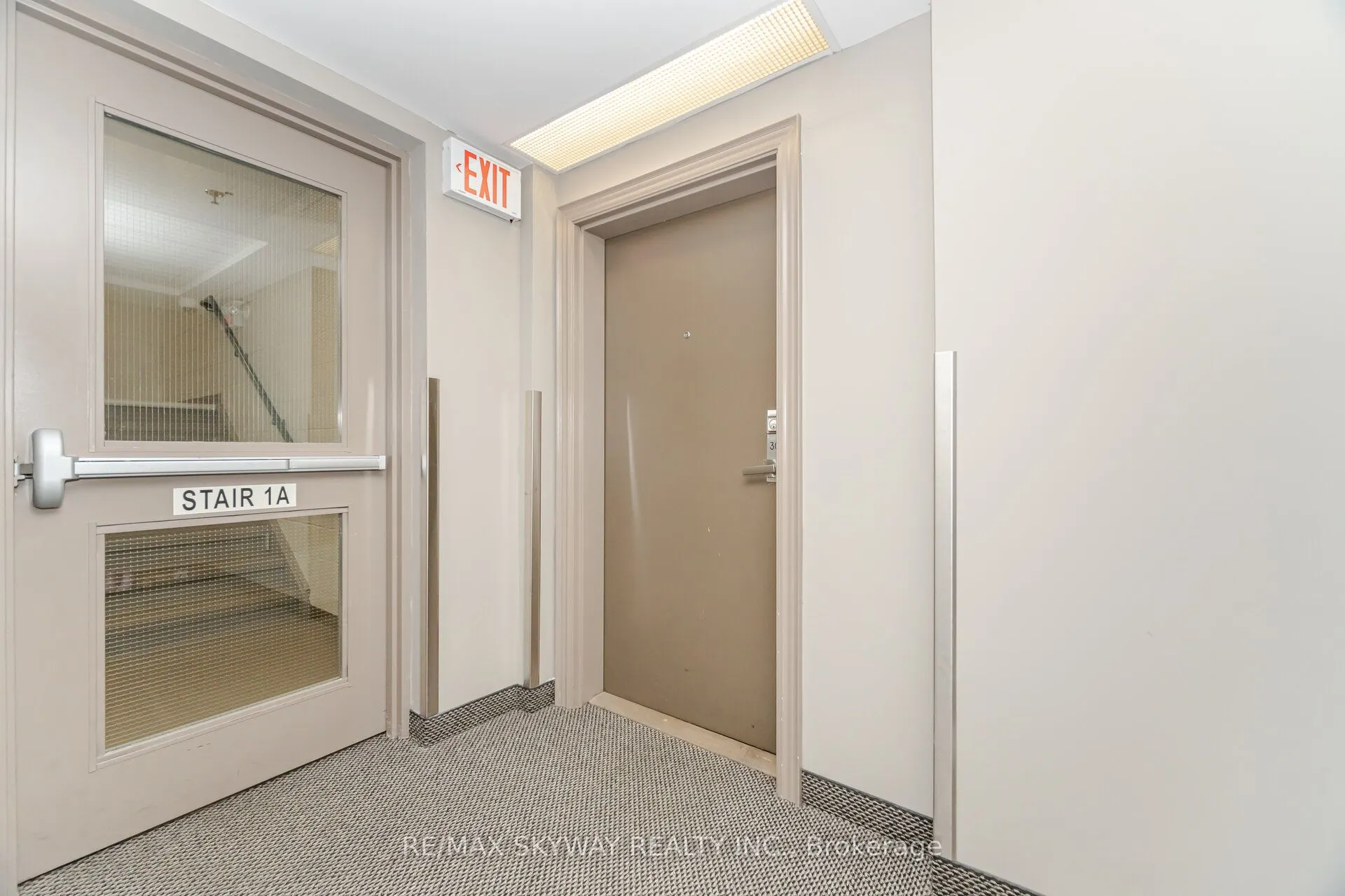 60 Baycliffe Crescent