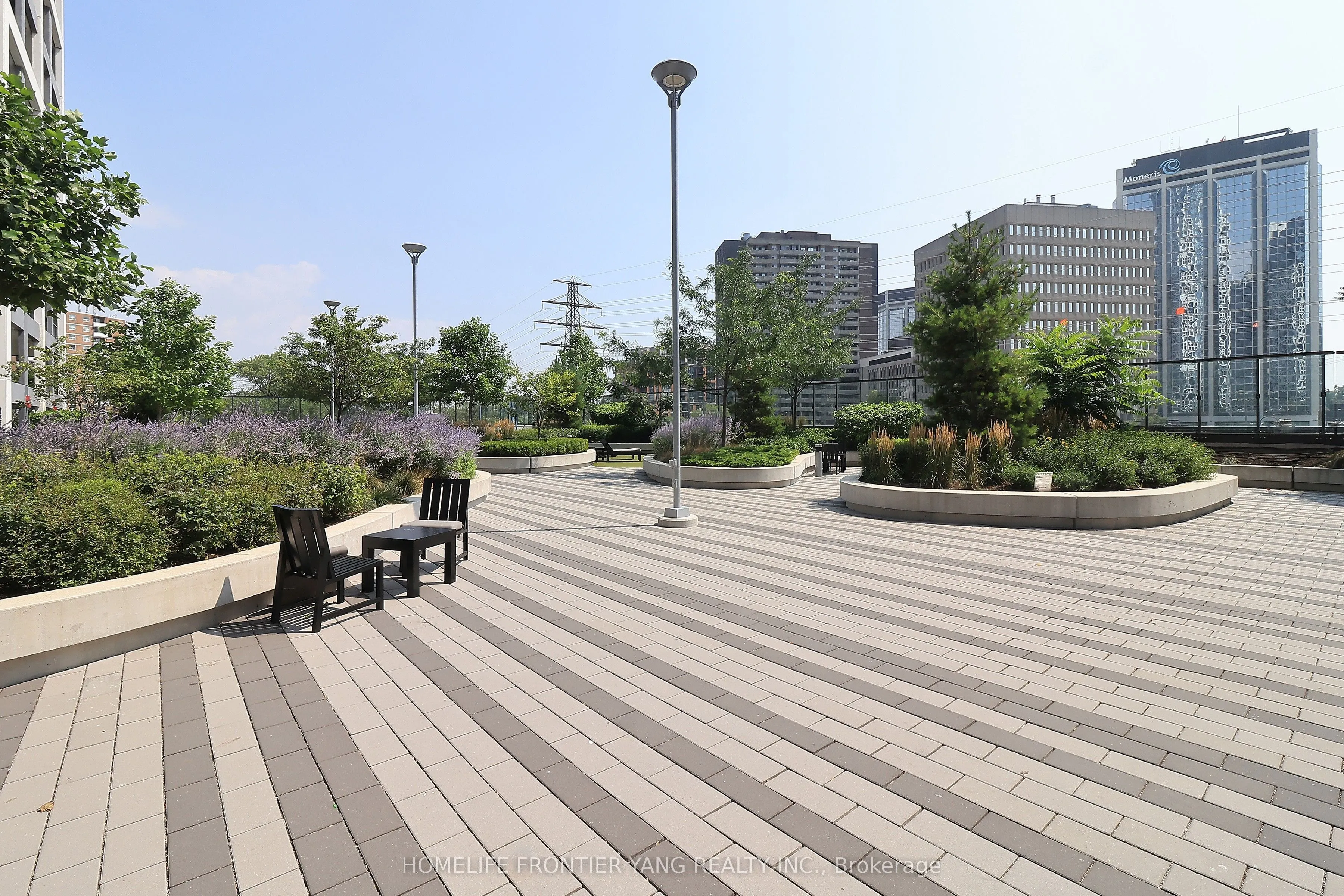 7 Mabelle Avenue, #501