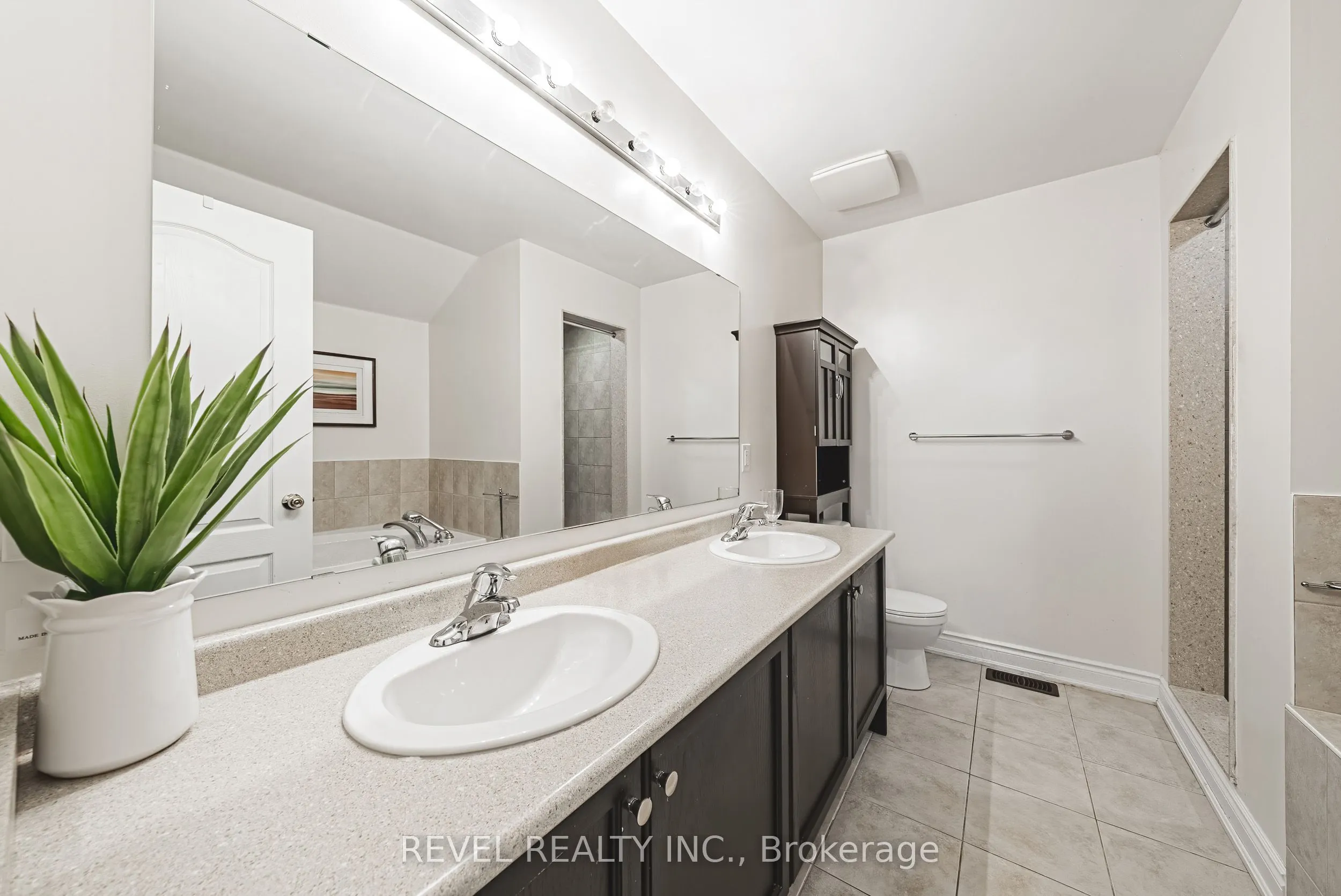 664 Serafini Crescent