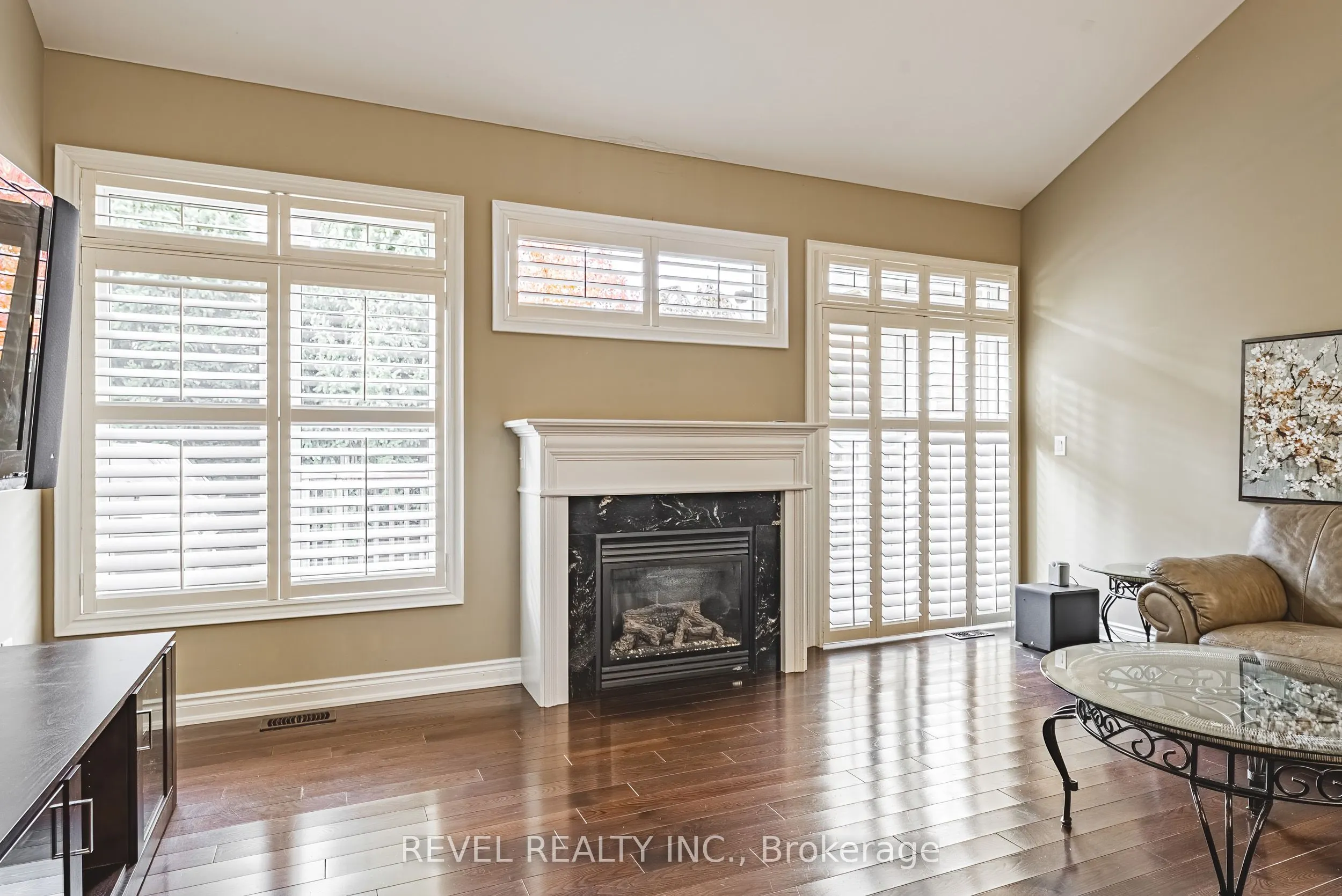 664 Serafini Crescent