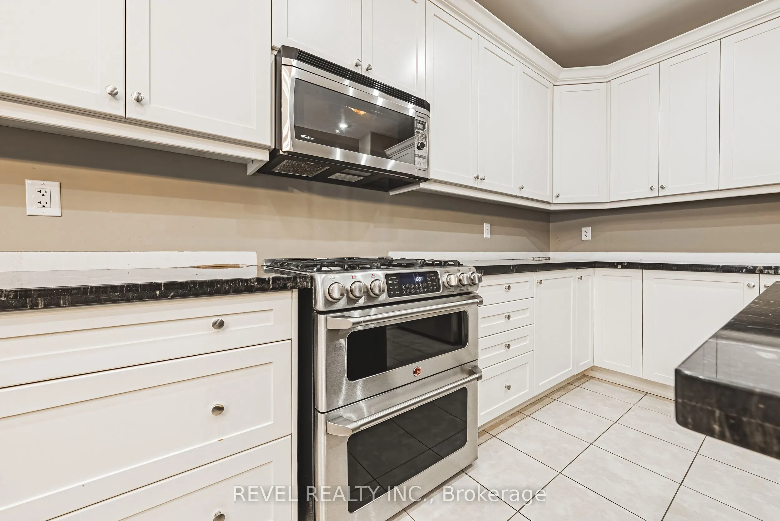 664 Serafini Crescent