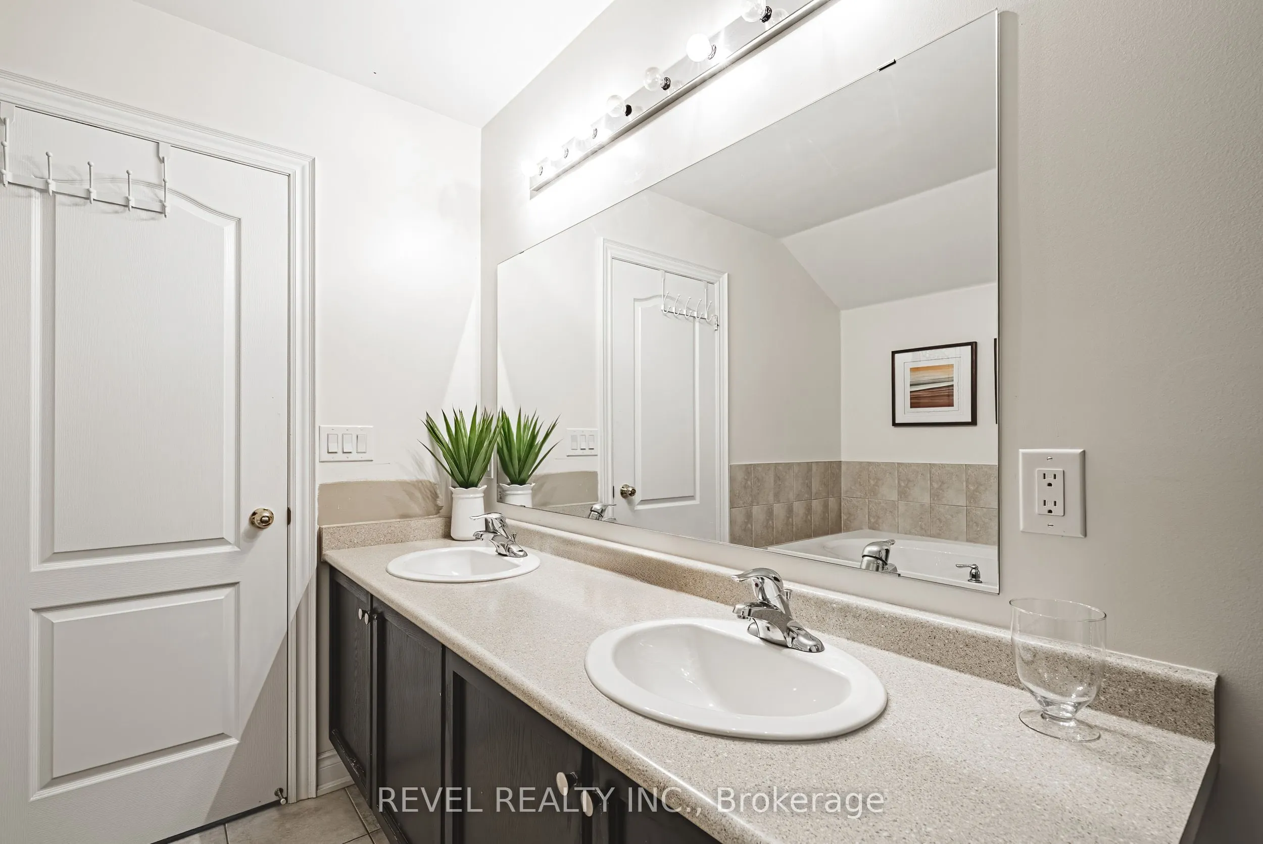 664 Serafini Crescent