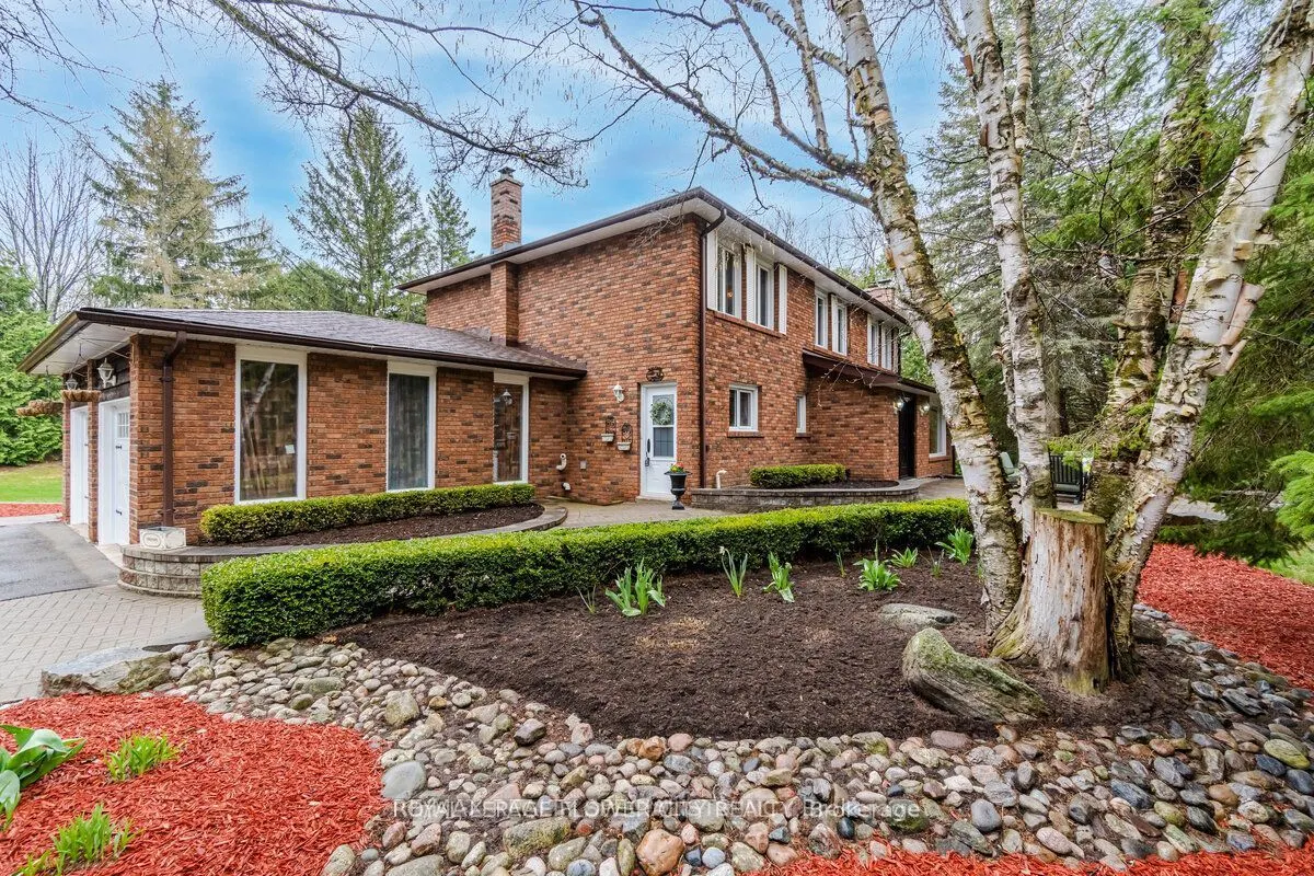 29 Gibson Lake Drive