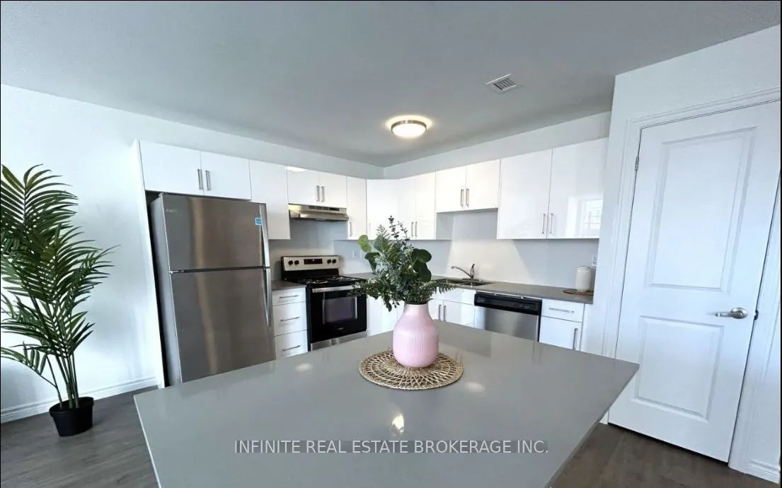 1254 Marlborough Court, #608