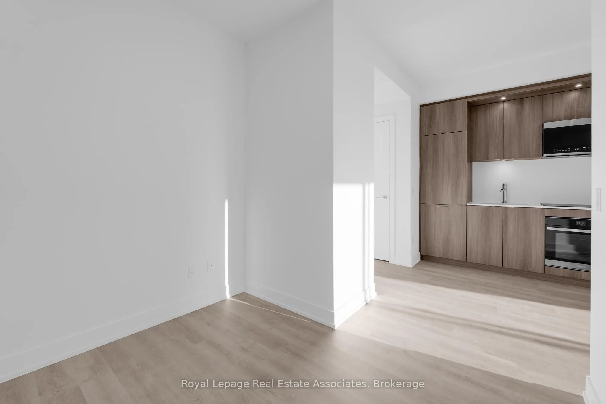 60 Central Park Roadway, #508