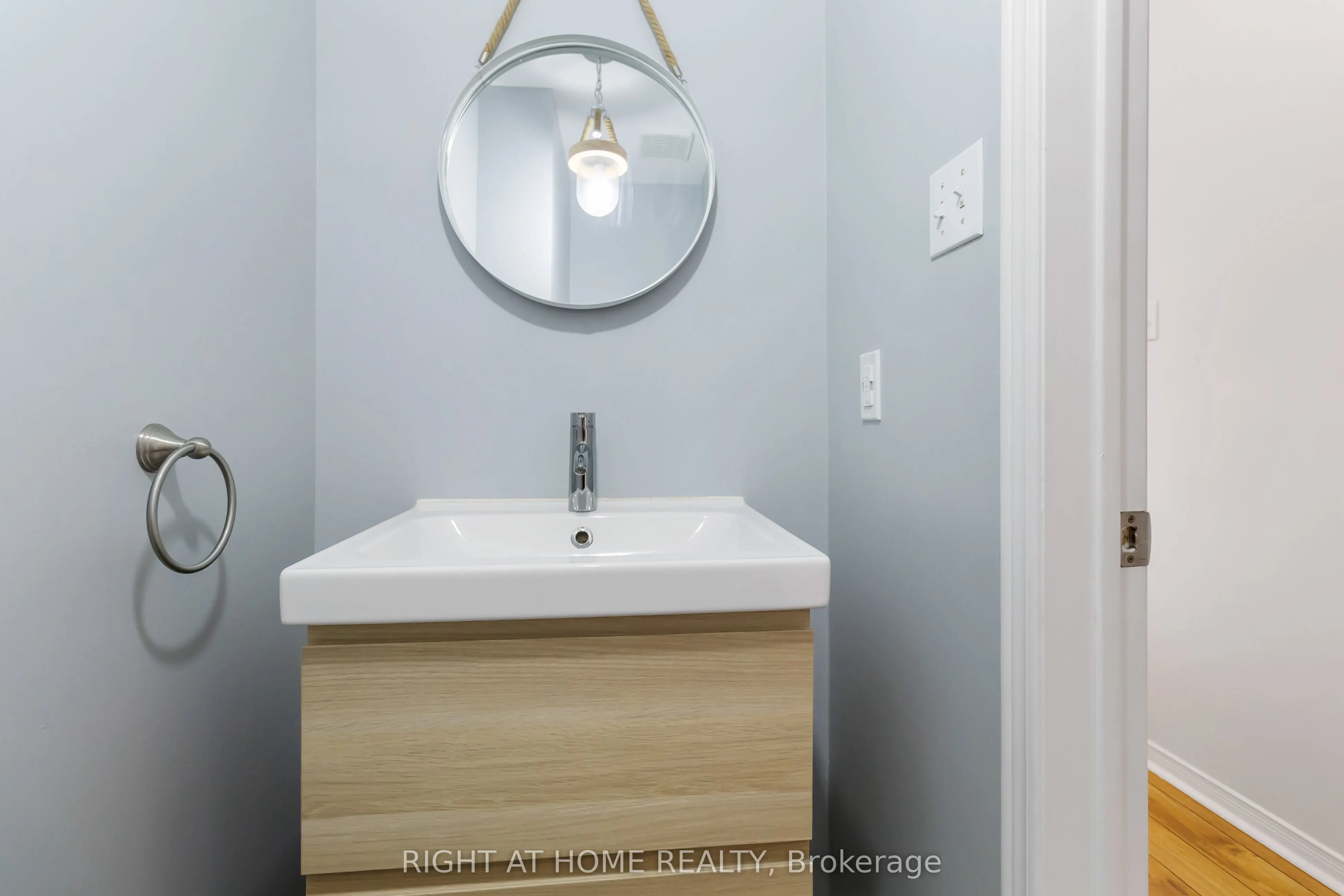 1520 Reeves Gate, #12