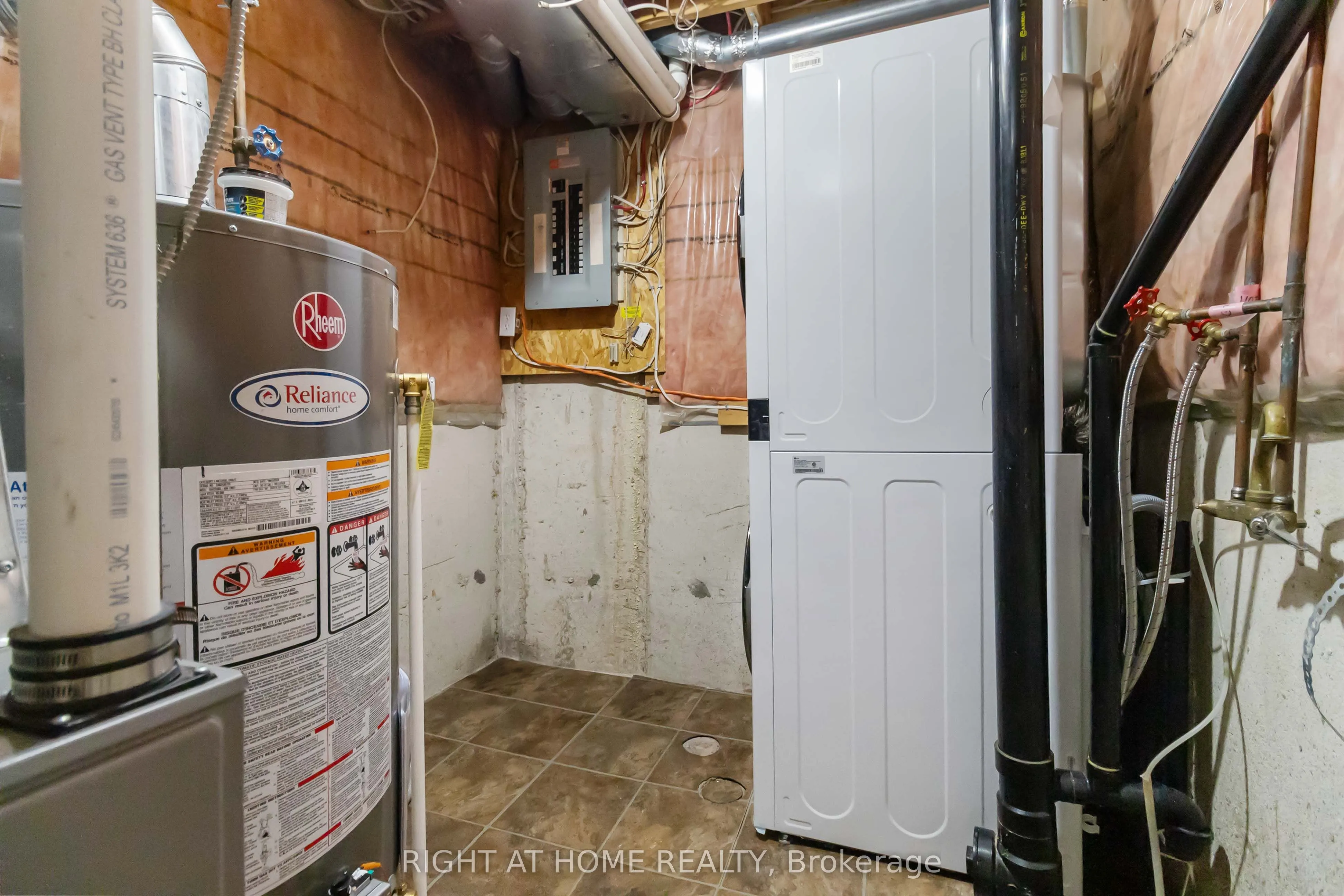 1520 Reeves Gate, #12