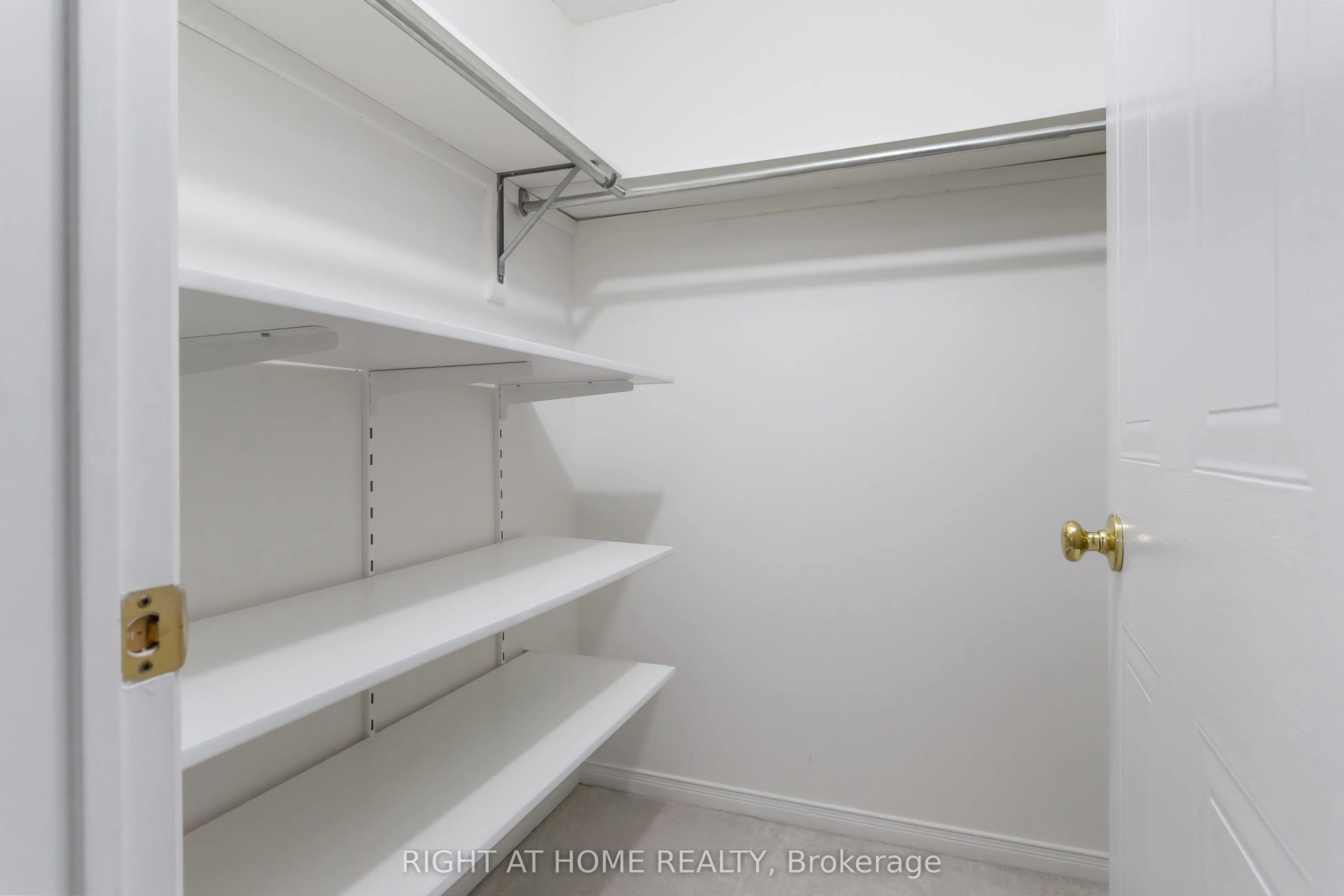 1520 Reeves Gate, #12