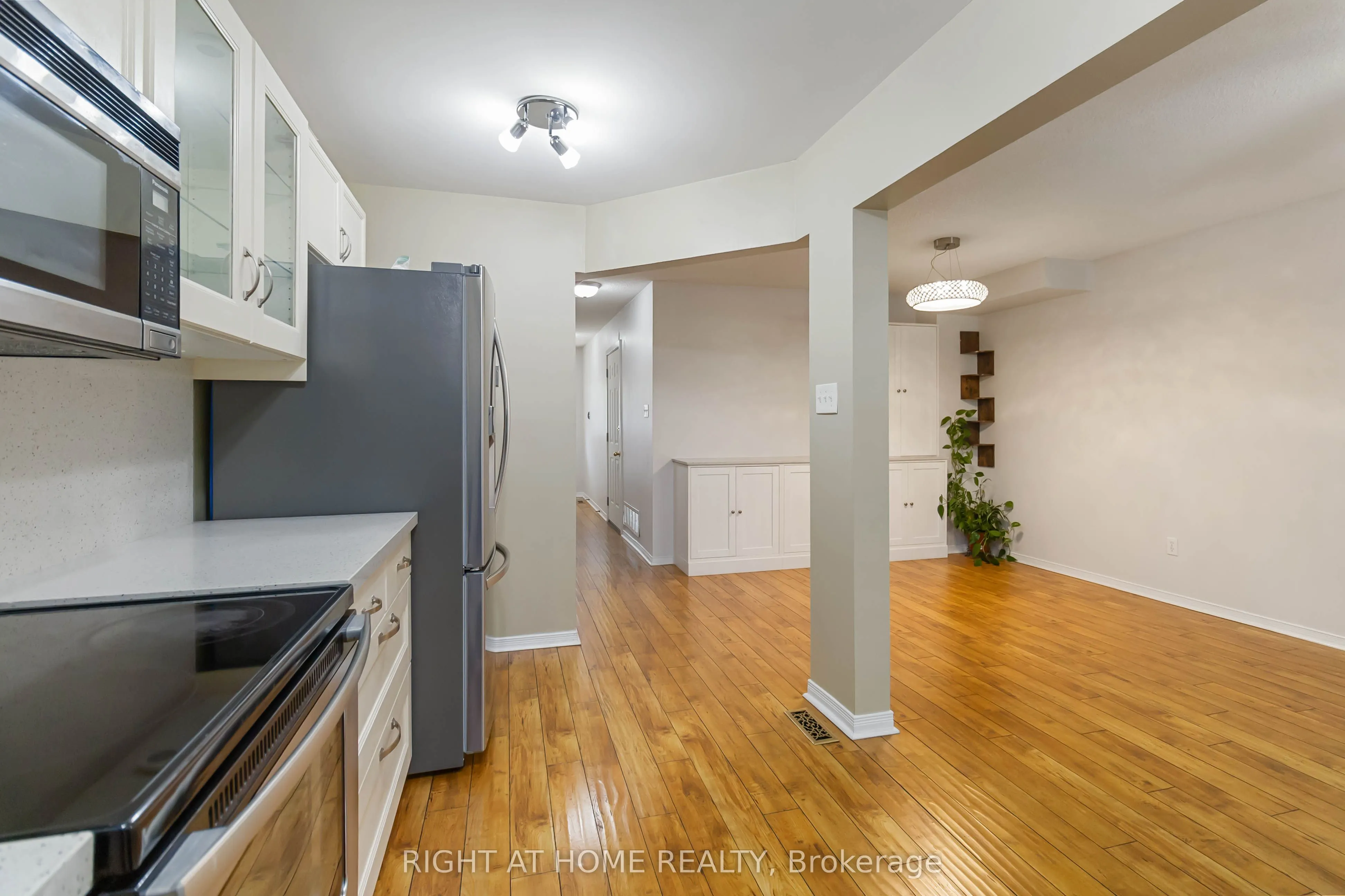 1520 Reeves Gate, #12