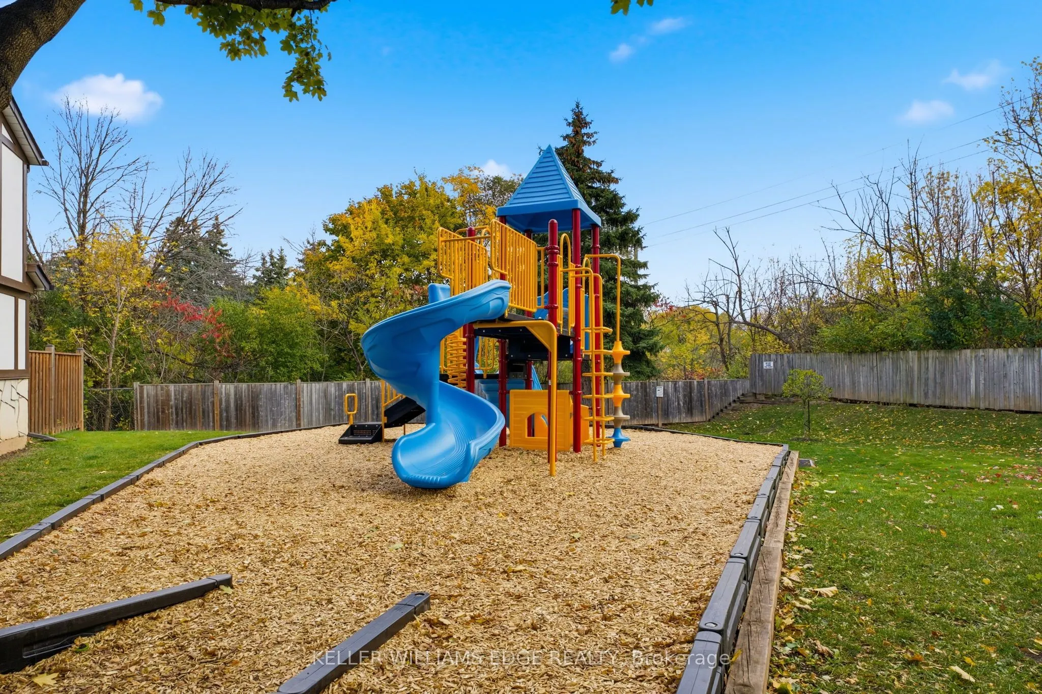 2200 Glenwood School Drive, #16