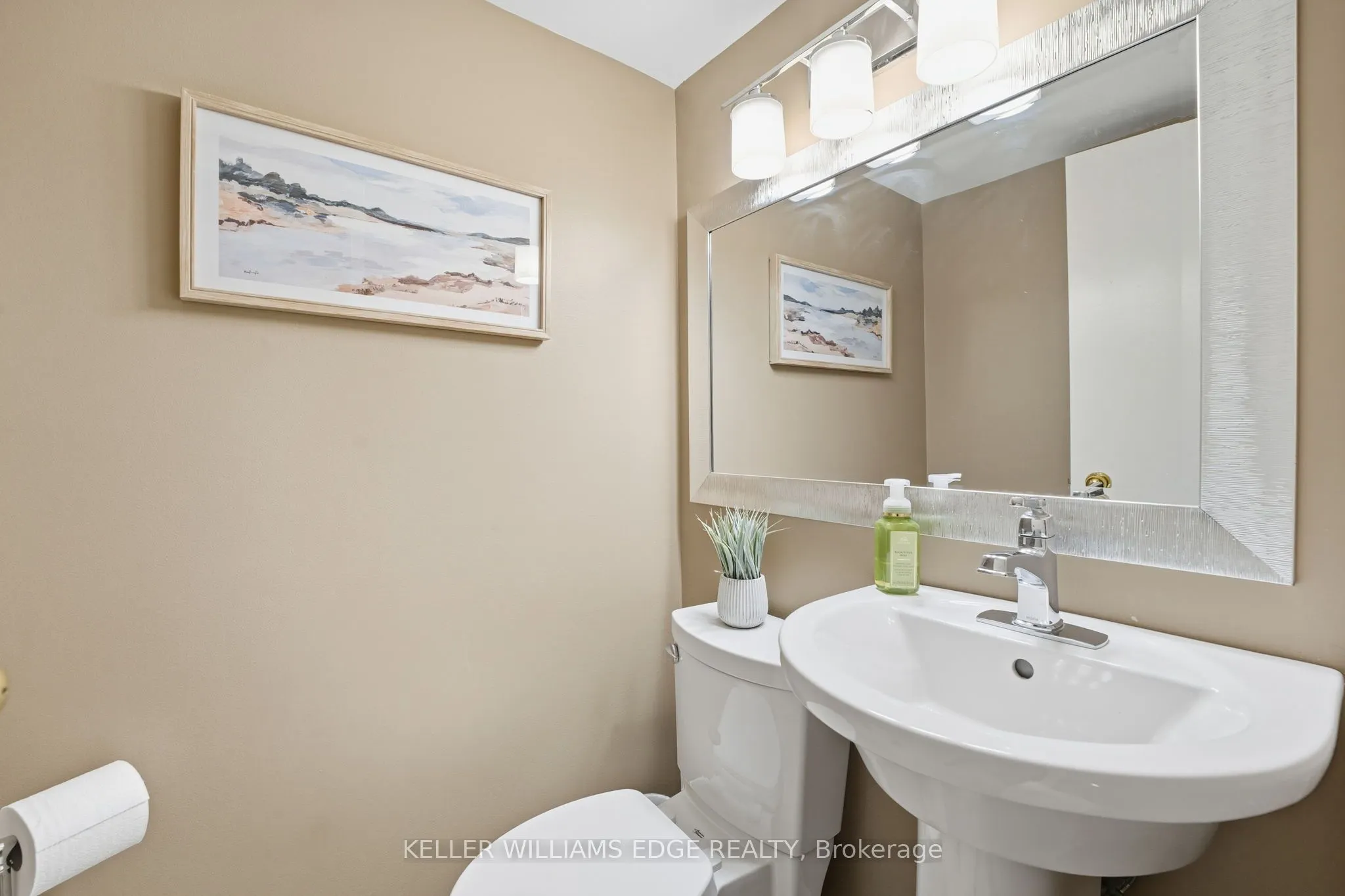 2200 Glenwood School Drive, #16