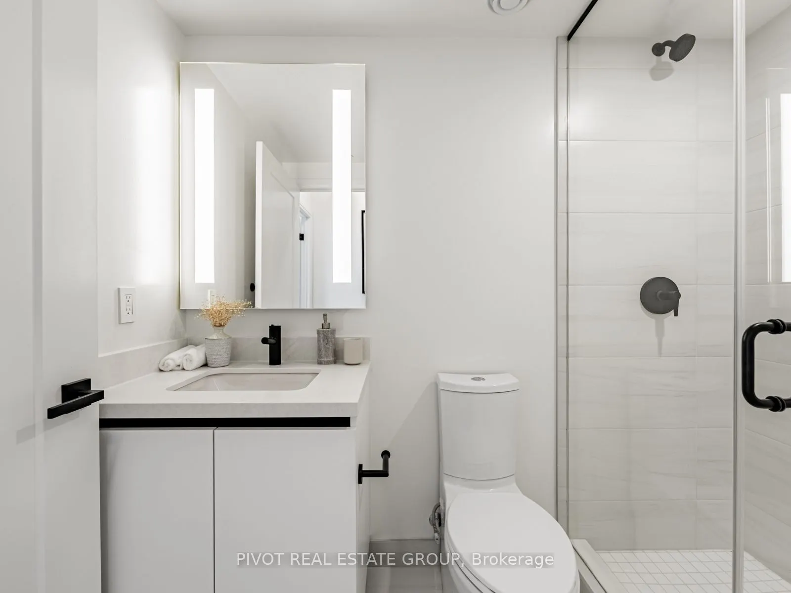 4023 The Exchange, #2709