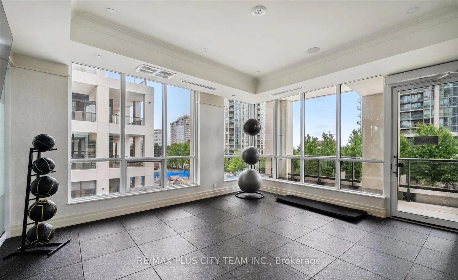 36 Elm Drive W, #2709