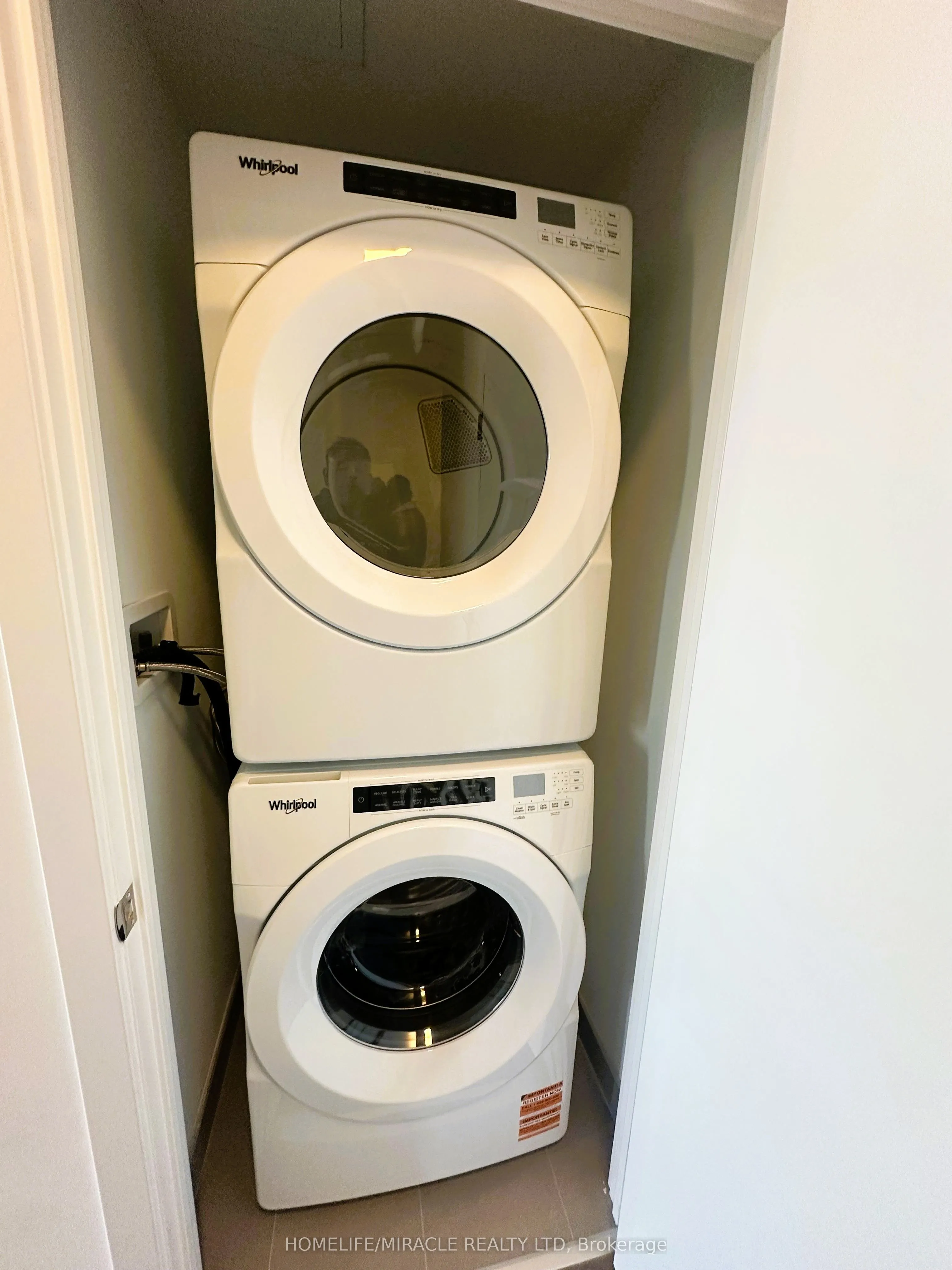 1007 The Queensway W, #216