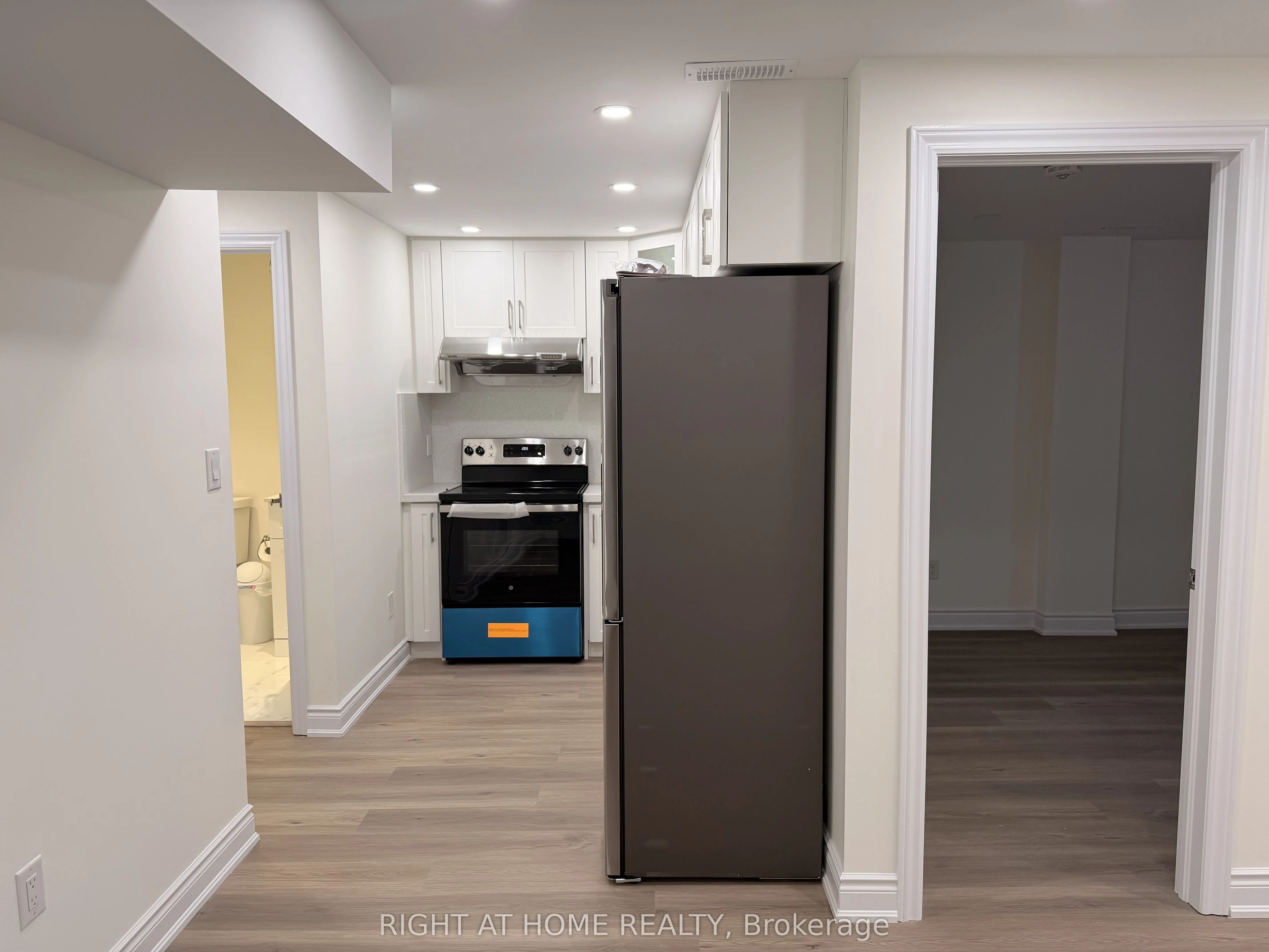 604 Lott Crescent, #Bsmt