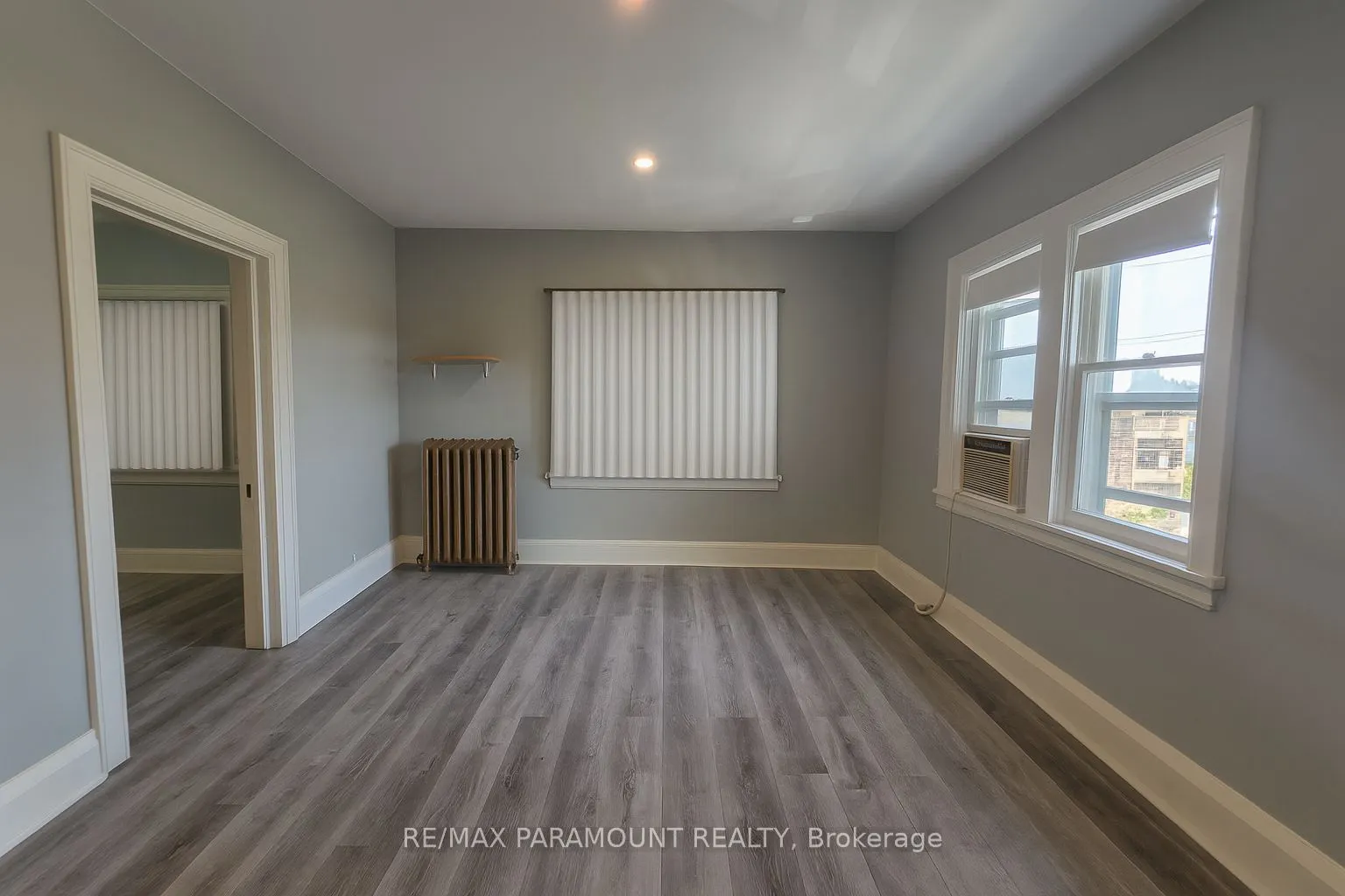 2133 Bloor Street W, #2B