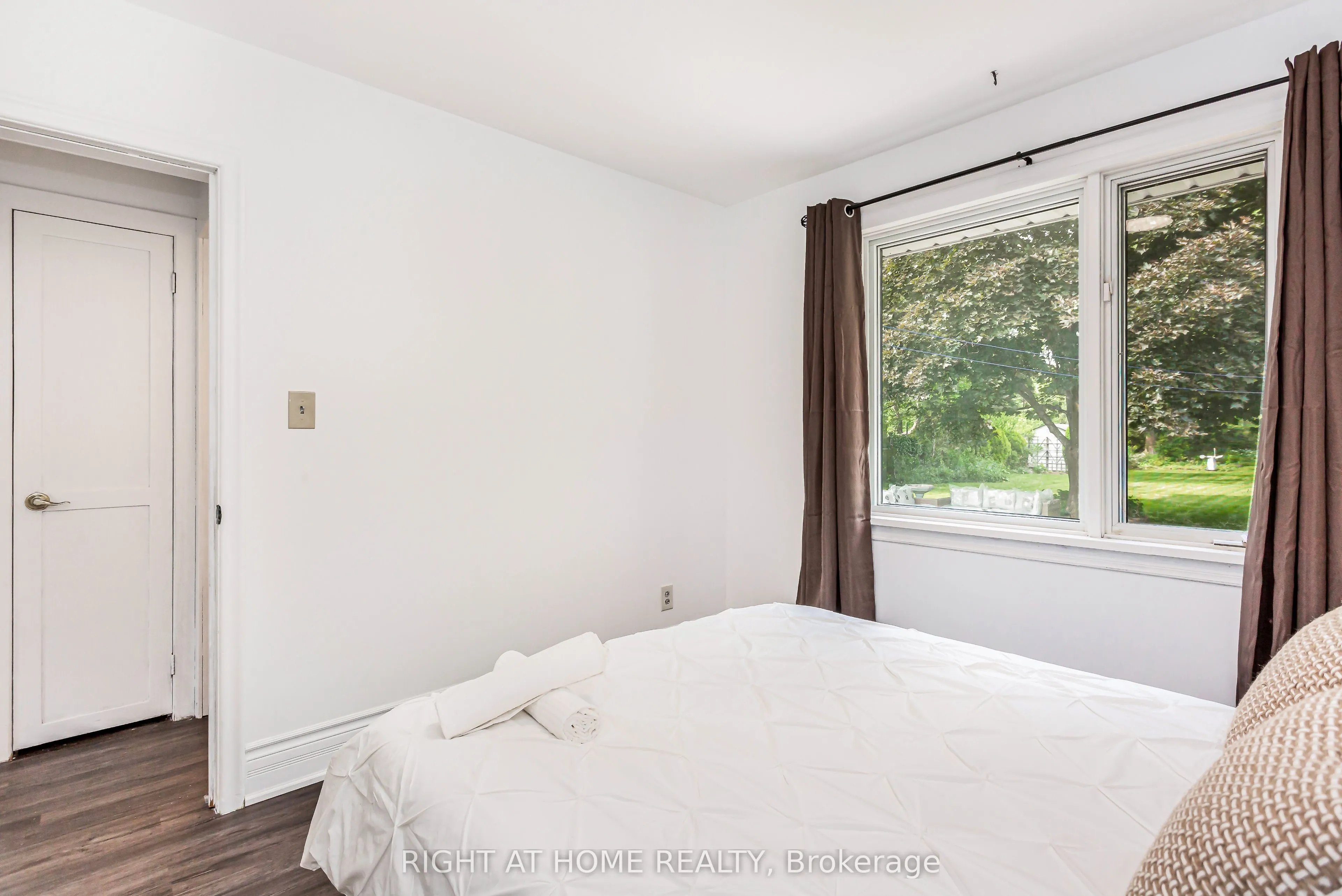 411 Maplehurst Avenue