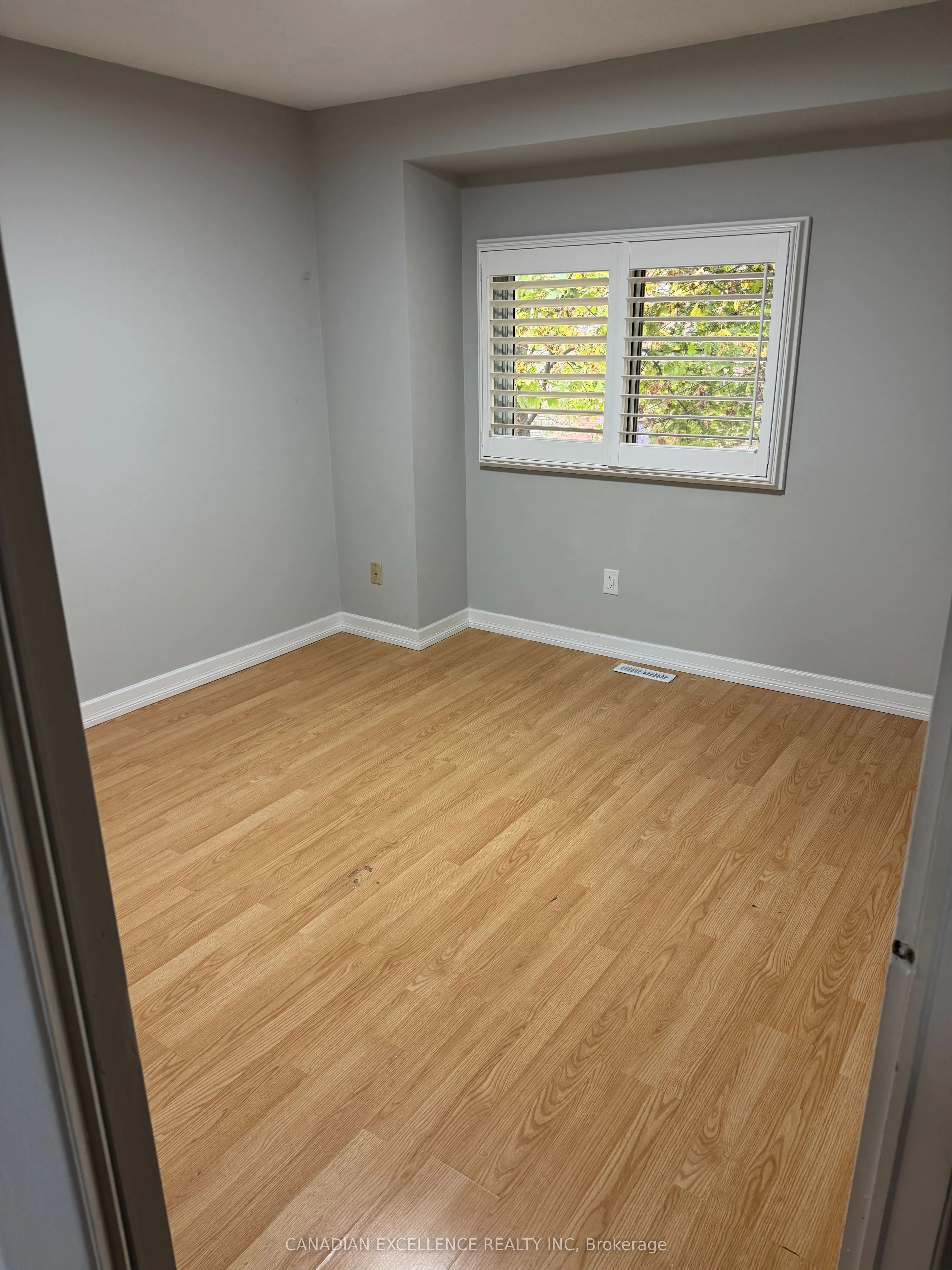 3600 COLONIAL Drive, #32