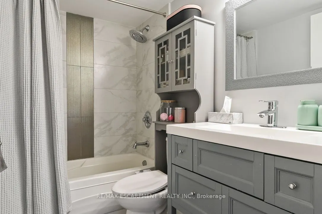 1485 Lakeshore Road, #1015