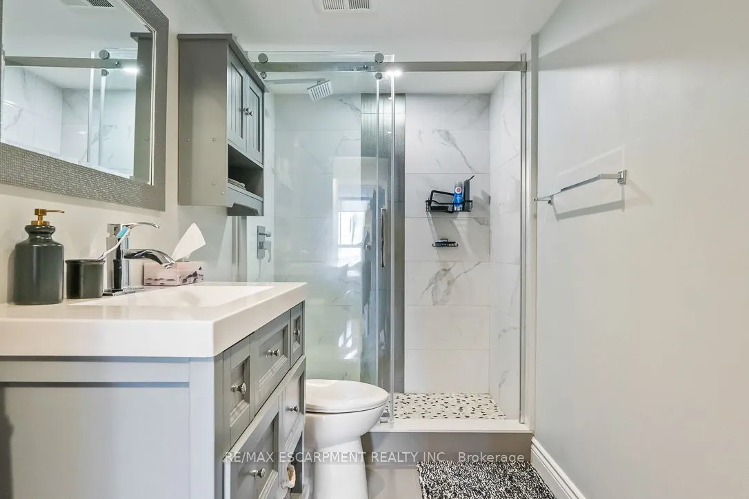 1485 Lakeshore Road, #1015