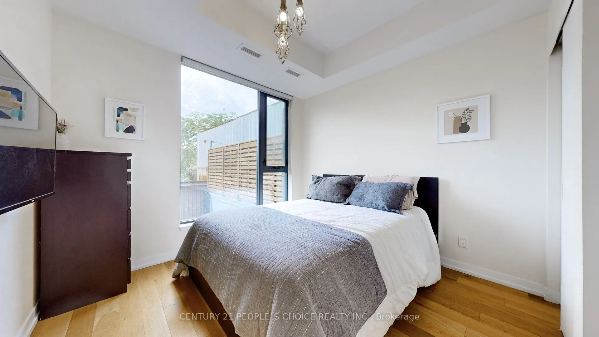 35 Wabash Avenue, #122