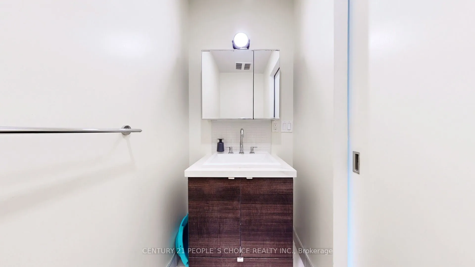 35 Wabash Avenue, #122