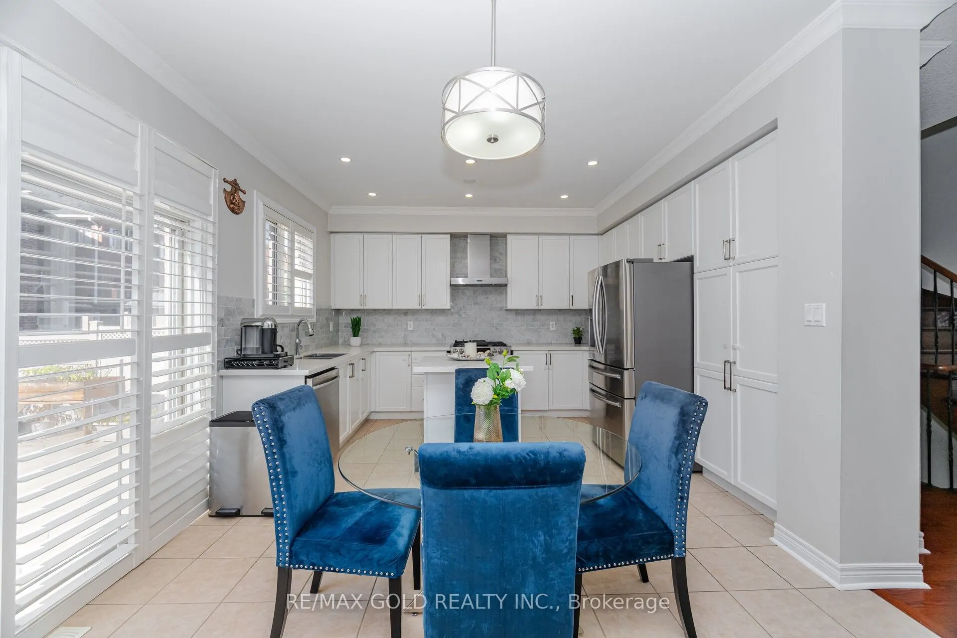 26 Freshmeadow Street