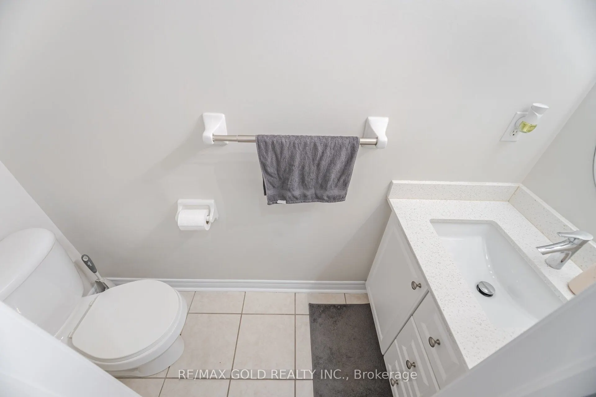 26 Freshmeadow Street