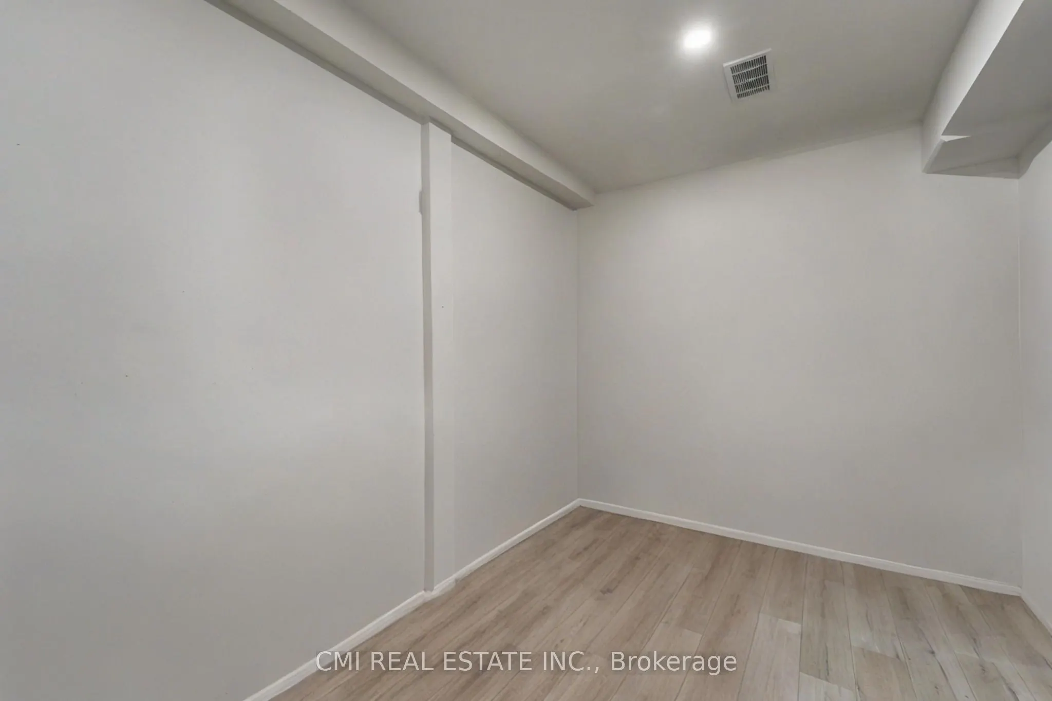 2610 Islington Avenue