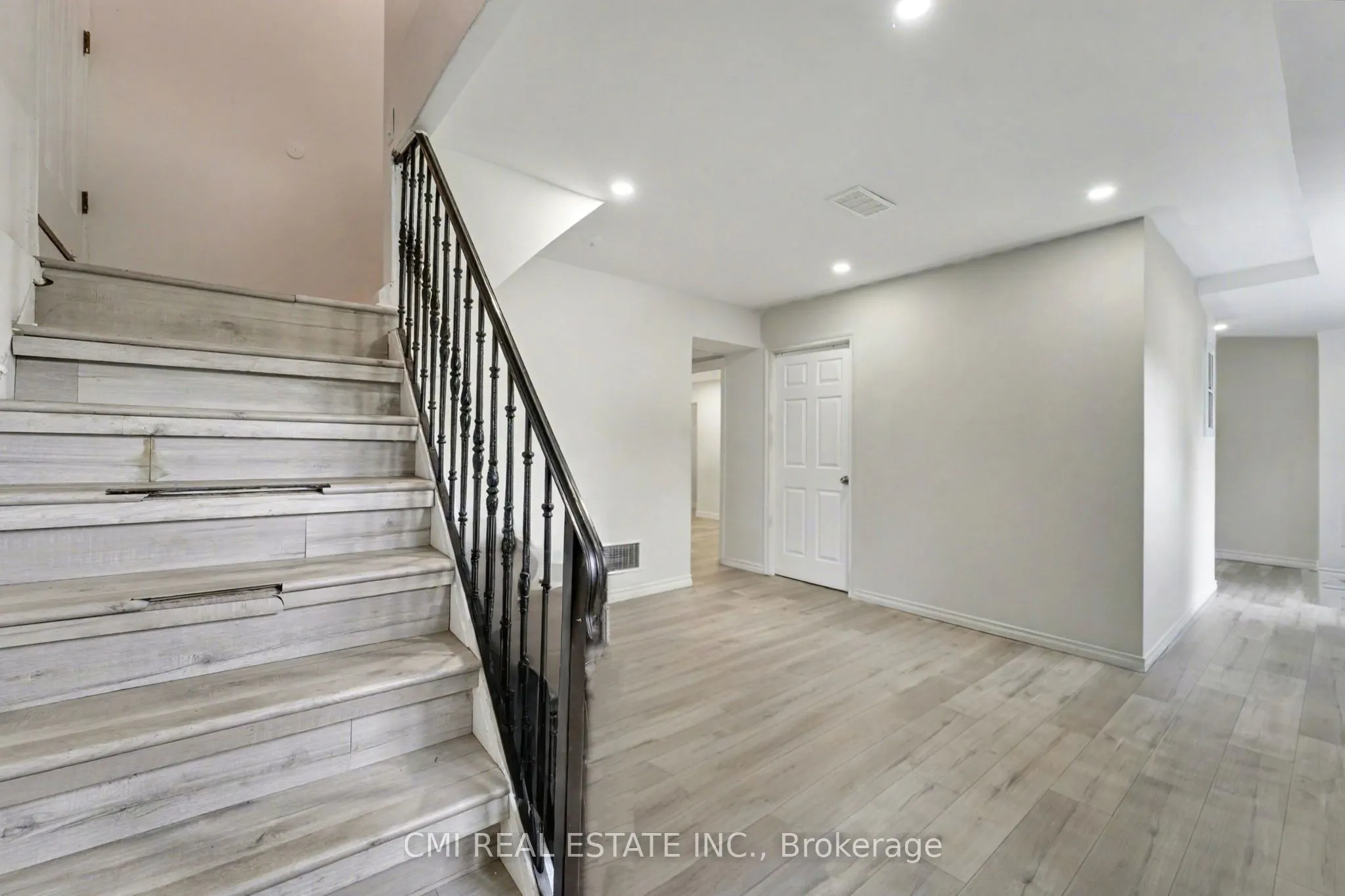 2610 Islington Avenue