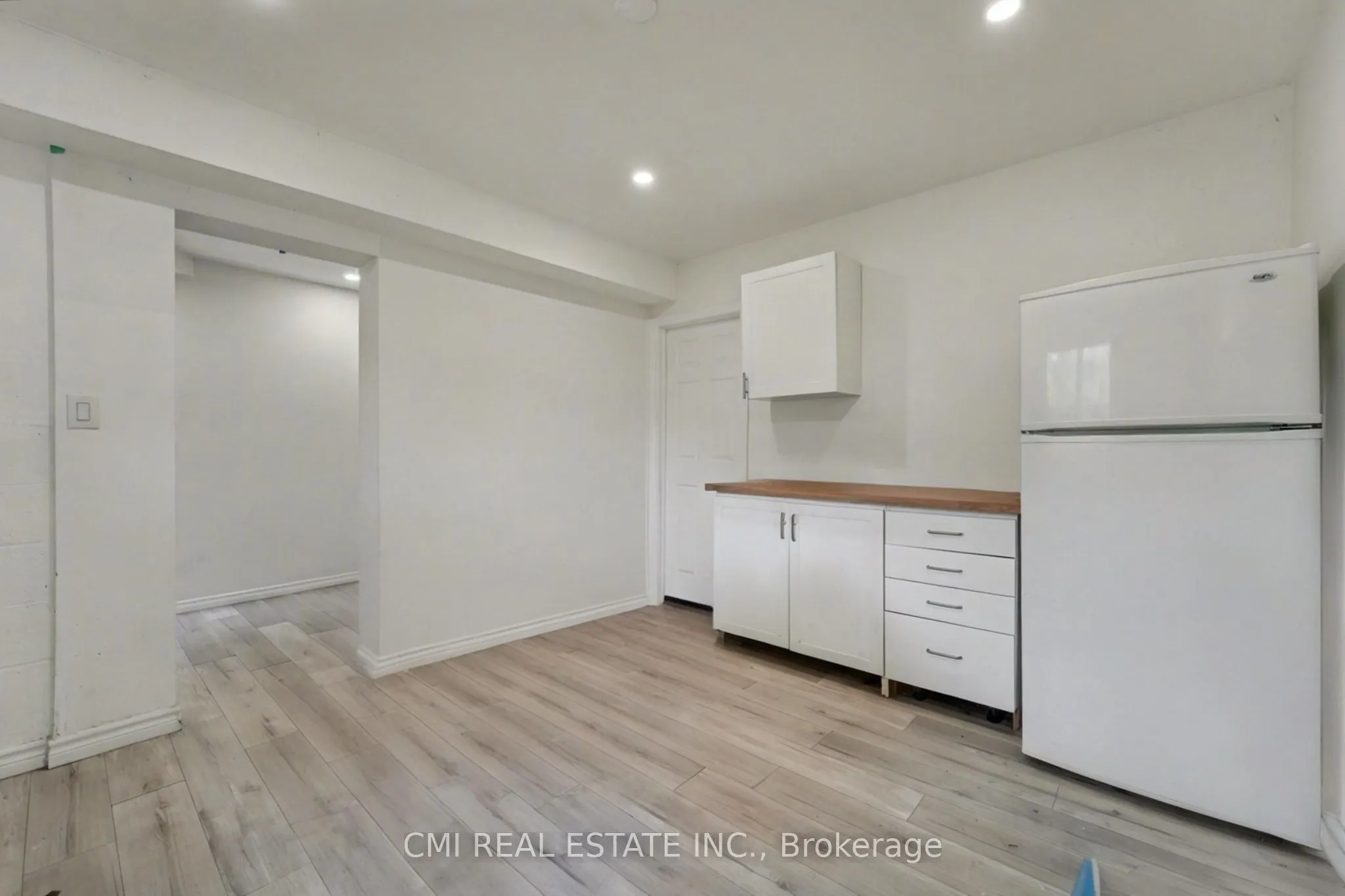 2610 Islington Avenue