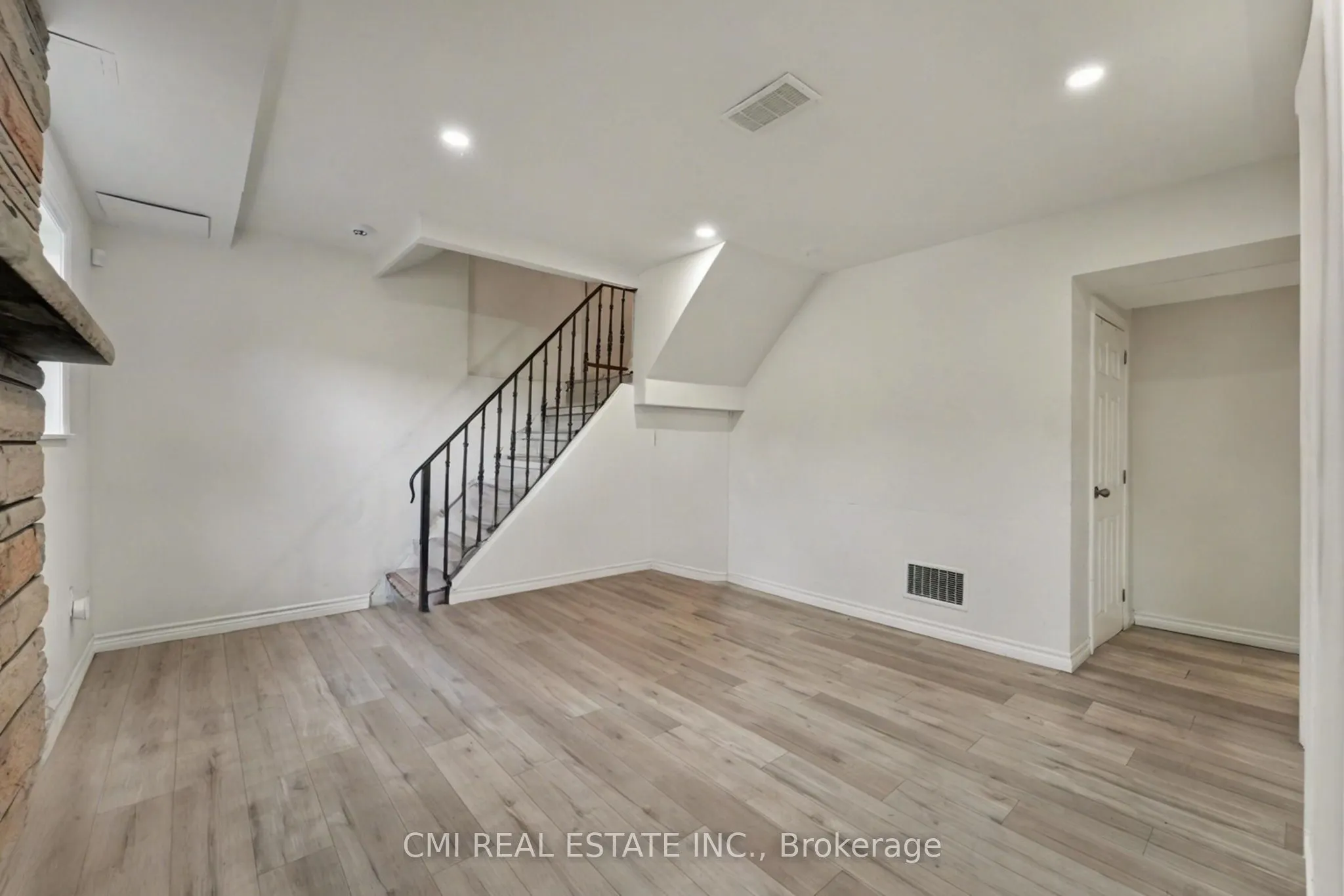 2610 Islington Avenue