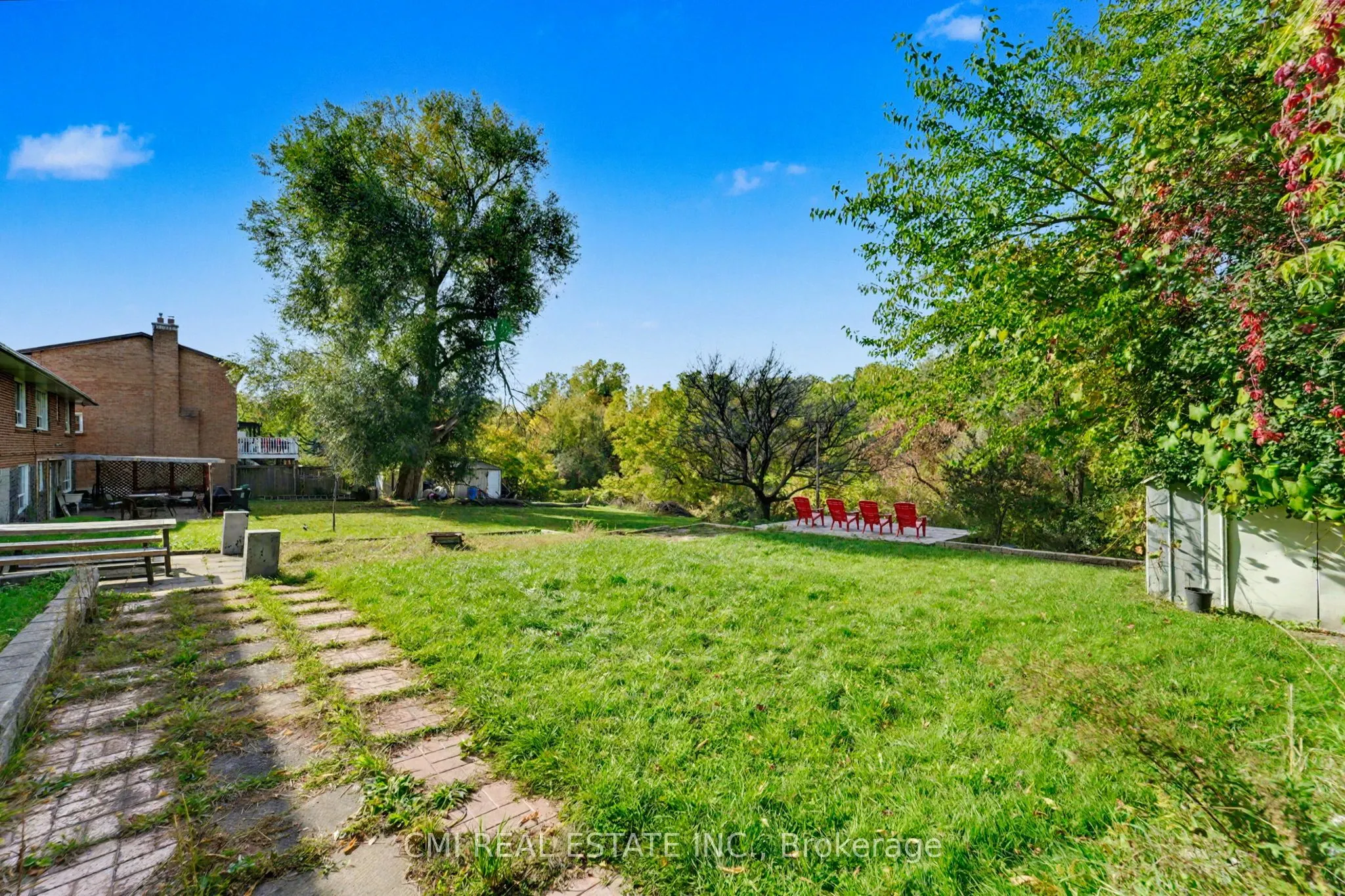 2610 Islington Avenue