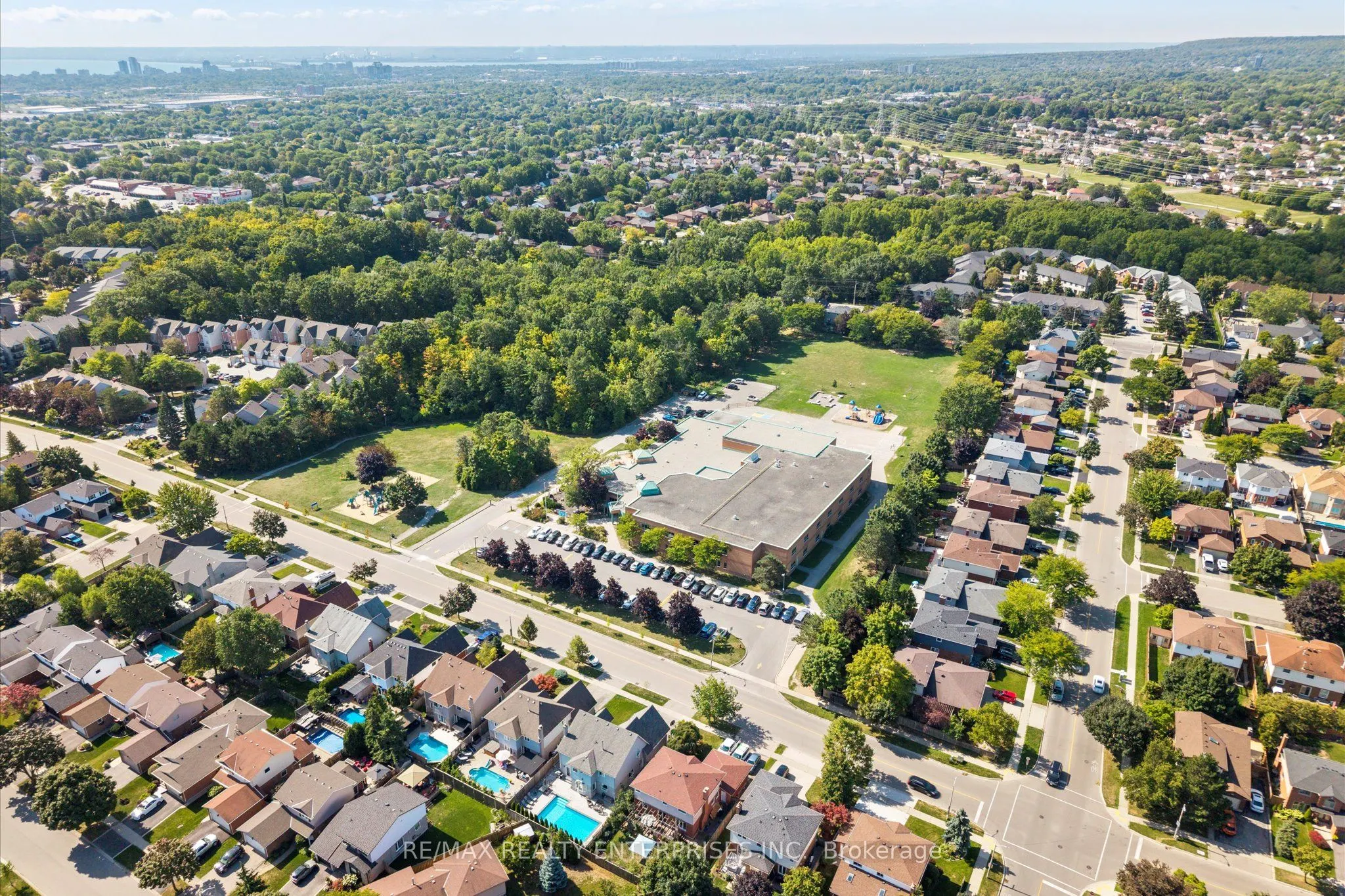 2055 Walkers Line, #206