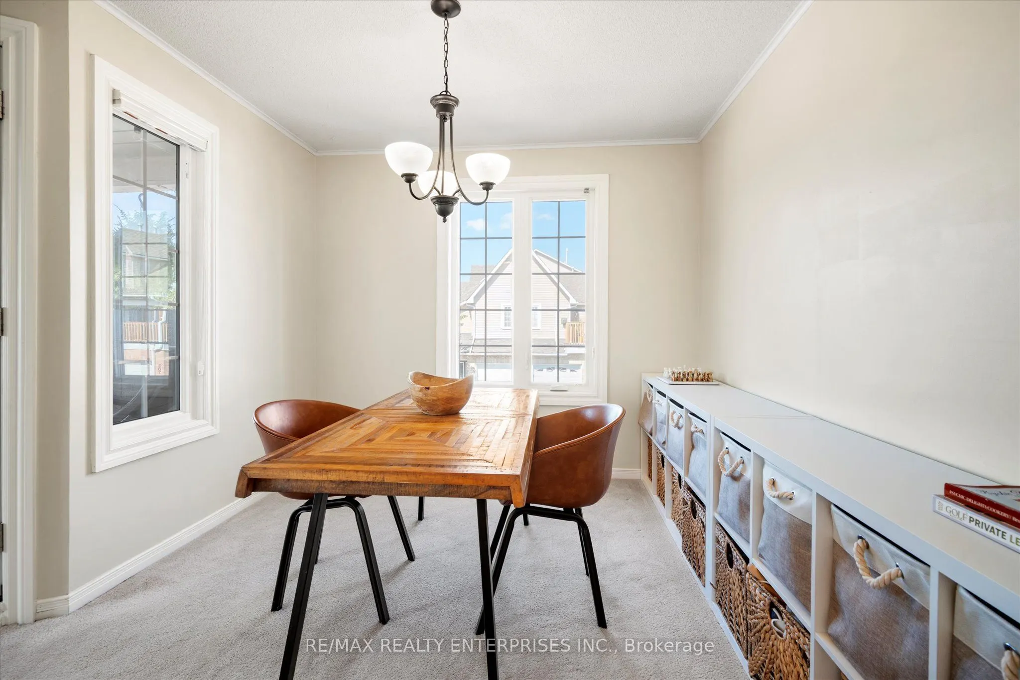 2055 Walkers Line, #206