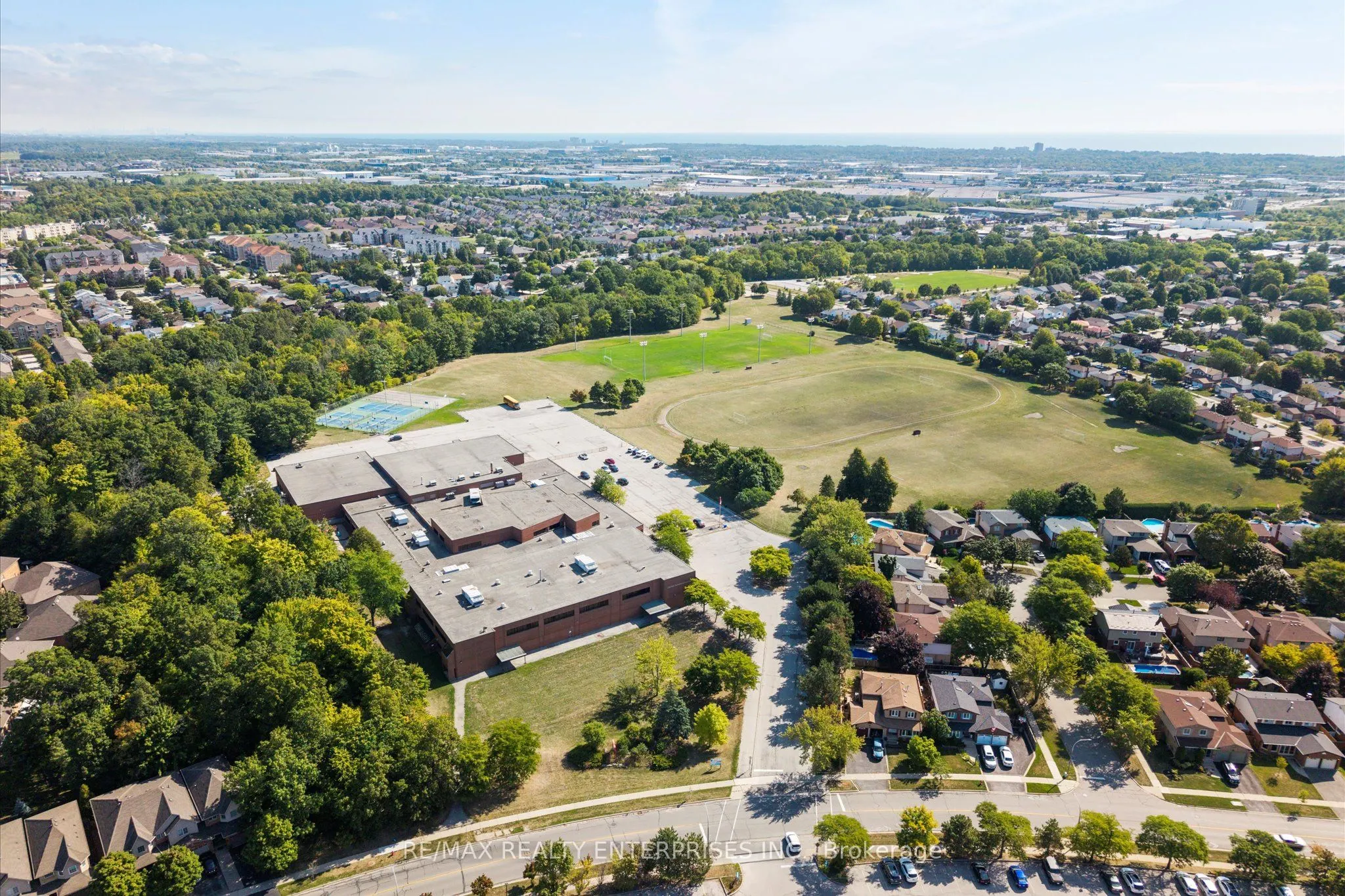 2055 Walkers Line, #206