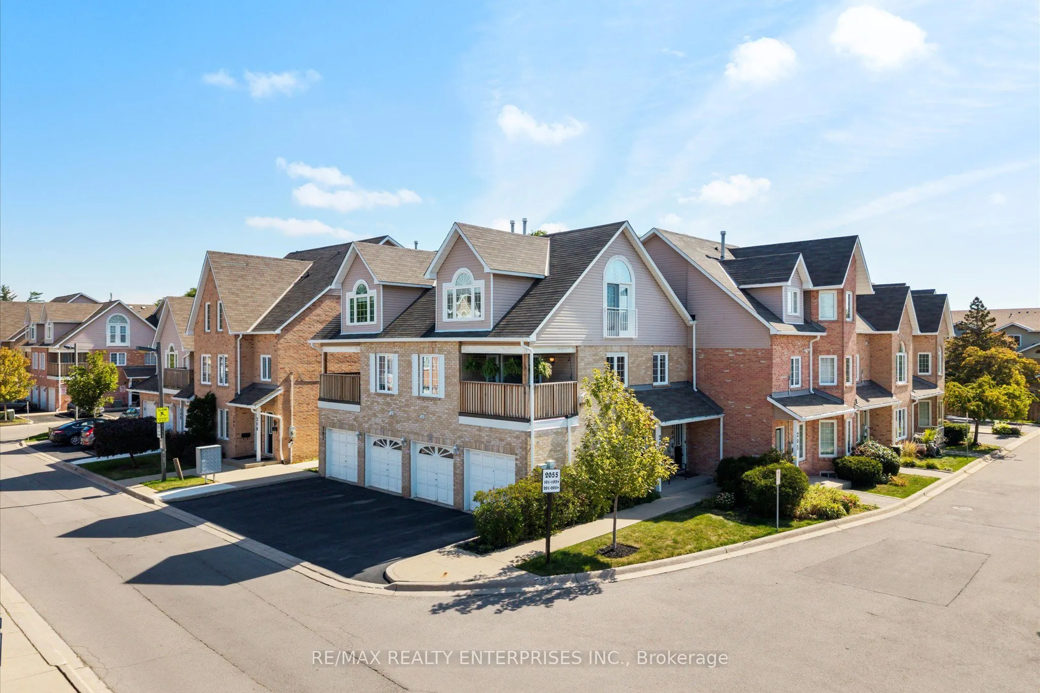 2055 Walkers Line, #206