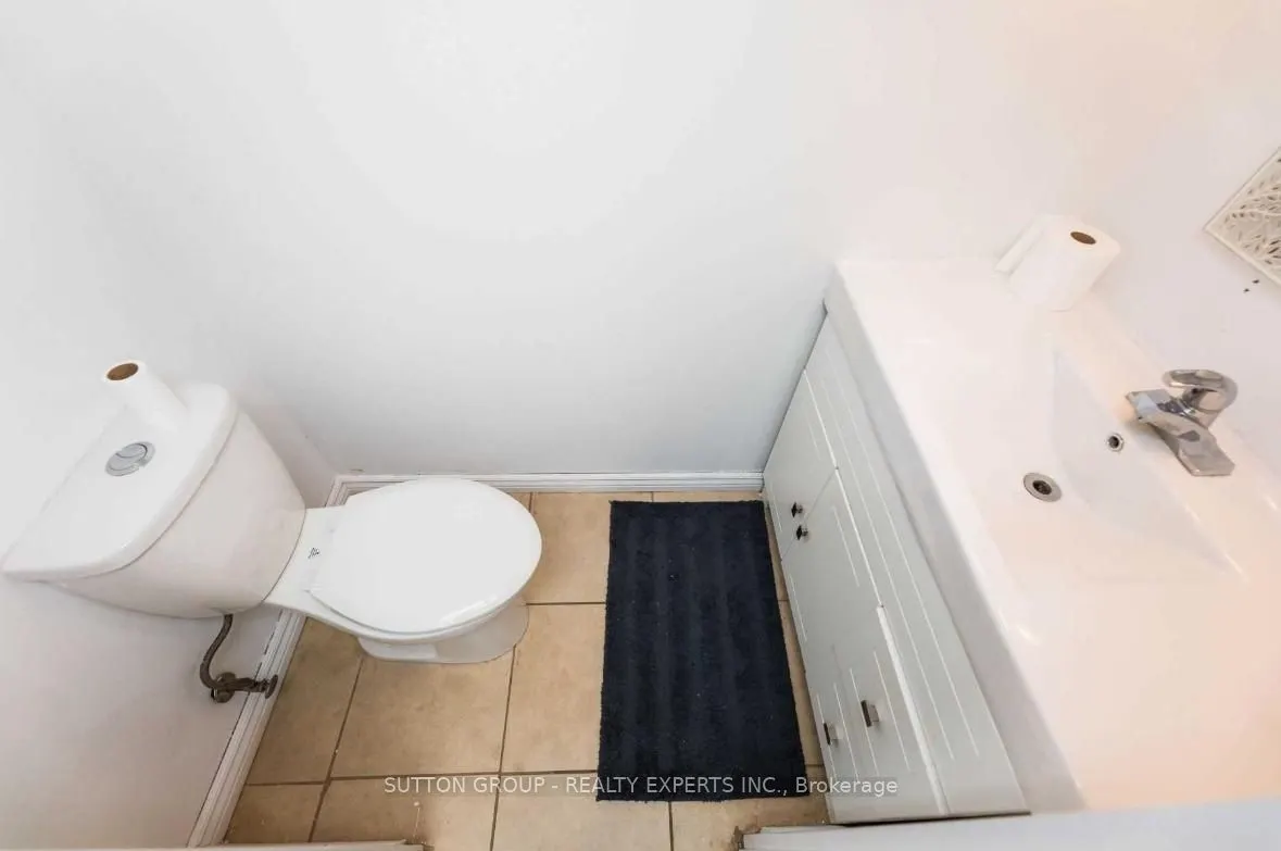 21 Knightsbridge Road, #1810