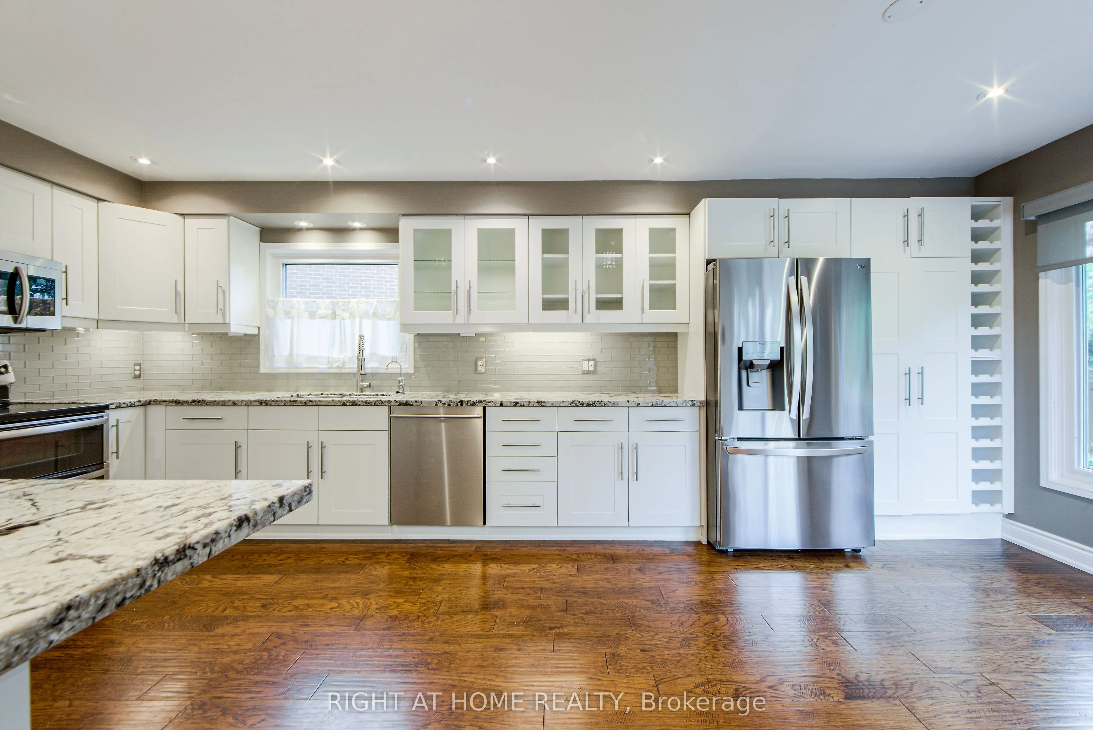 1020 Roxborough Drive