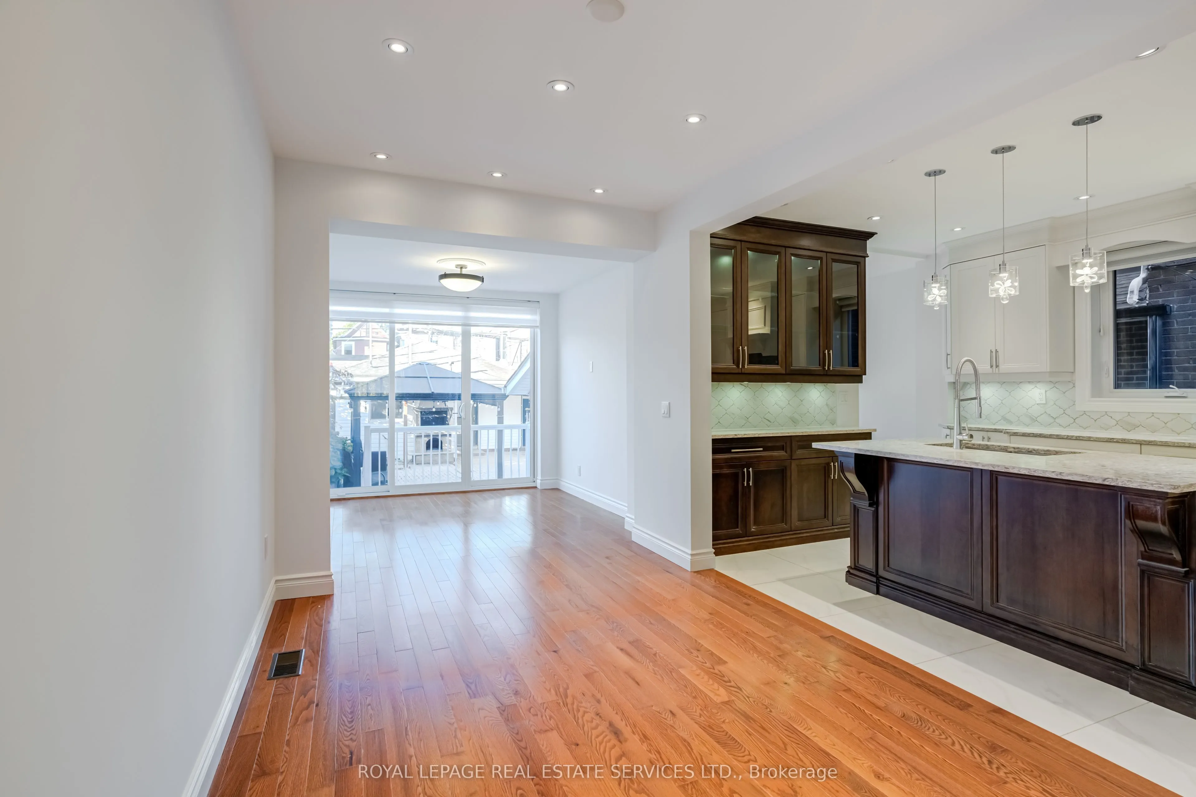 94 Wallace Avenue, #Main Floor B