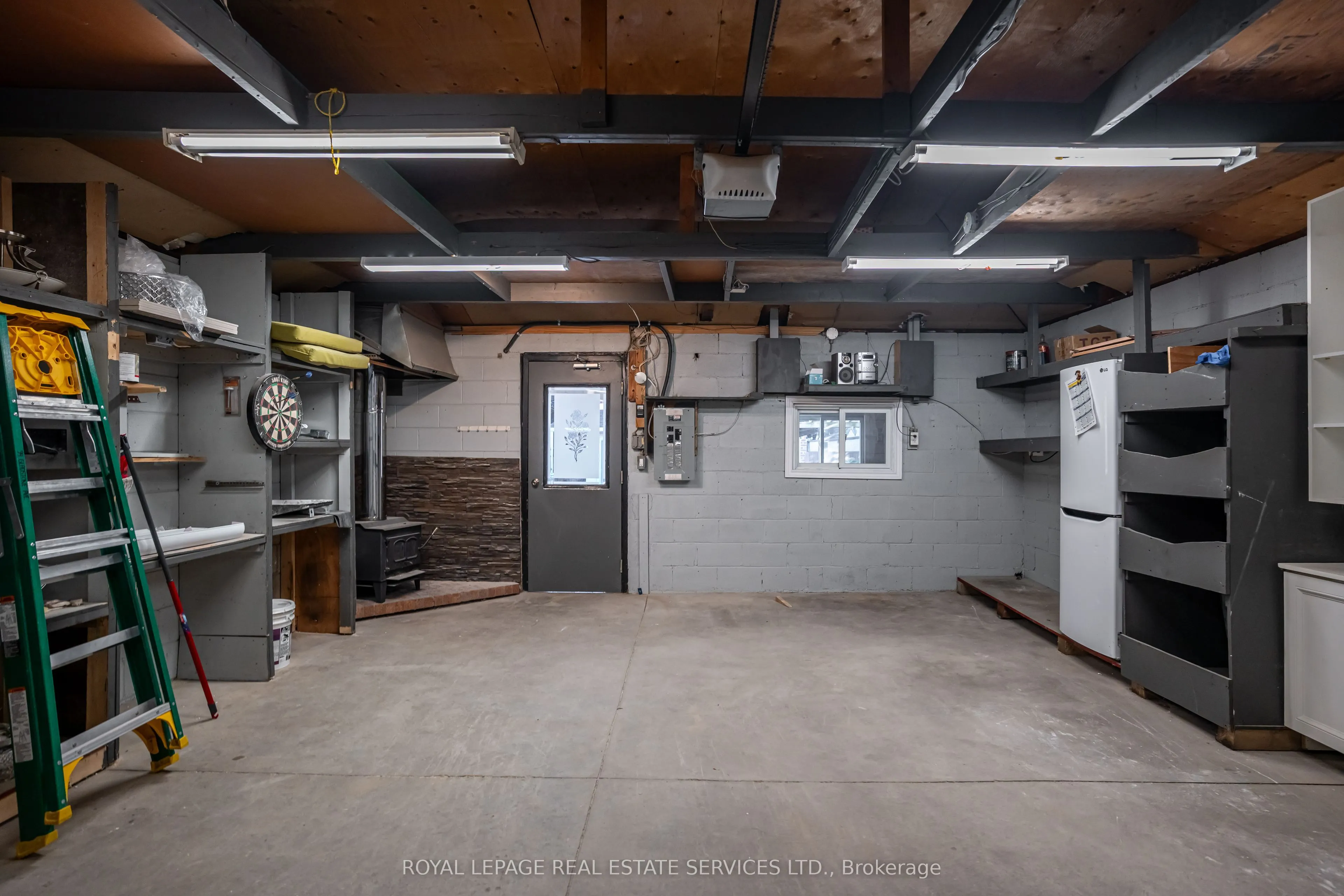 94 Wallace Avenue, #Main Floor B