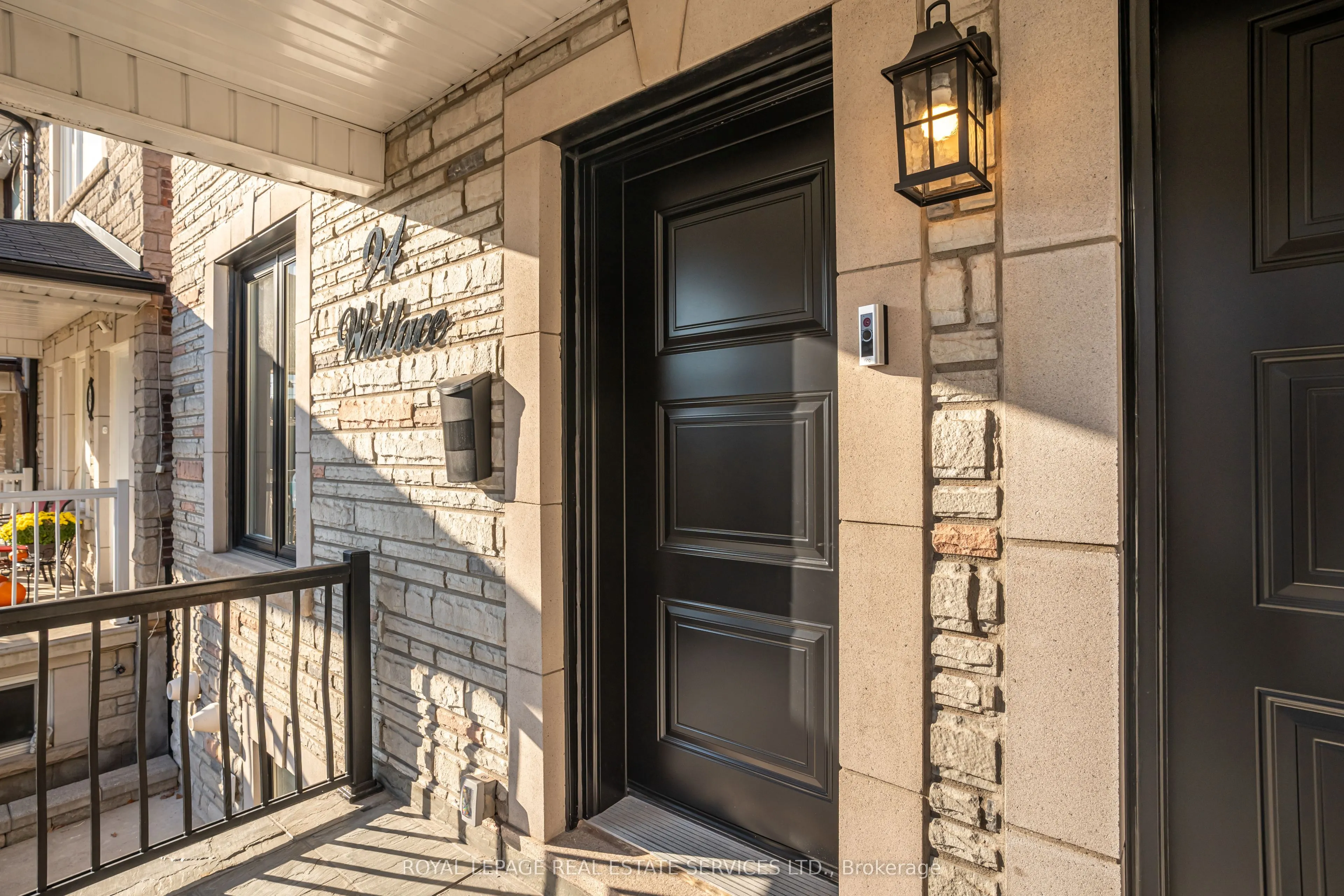 94 Wallace Avenue, #Main Floor B