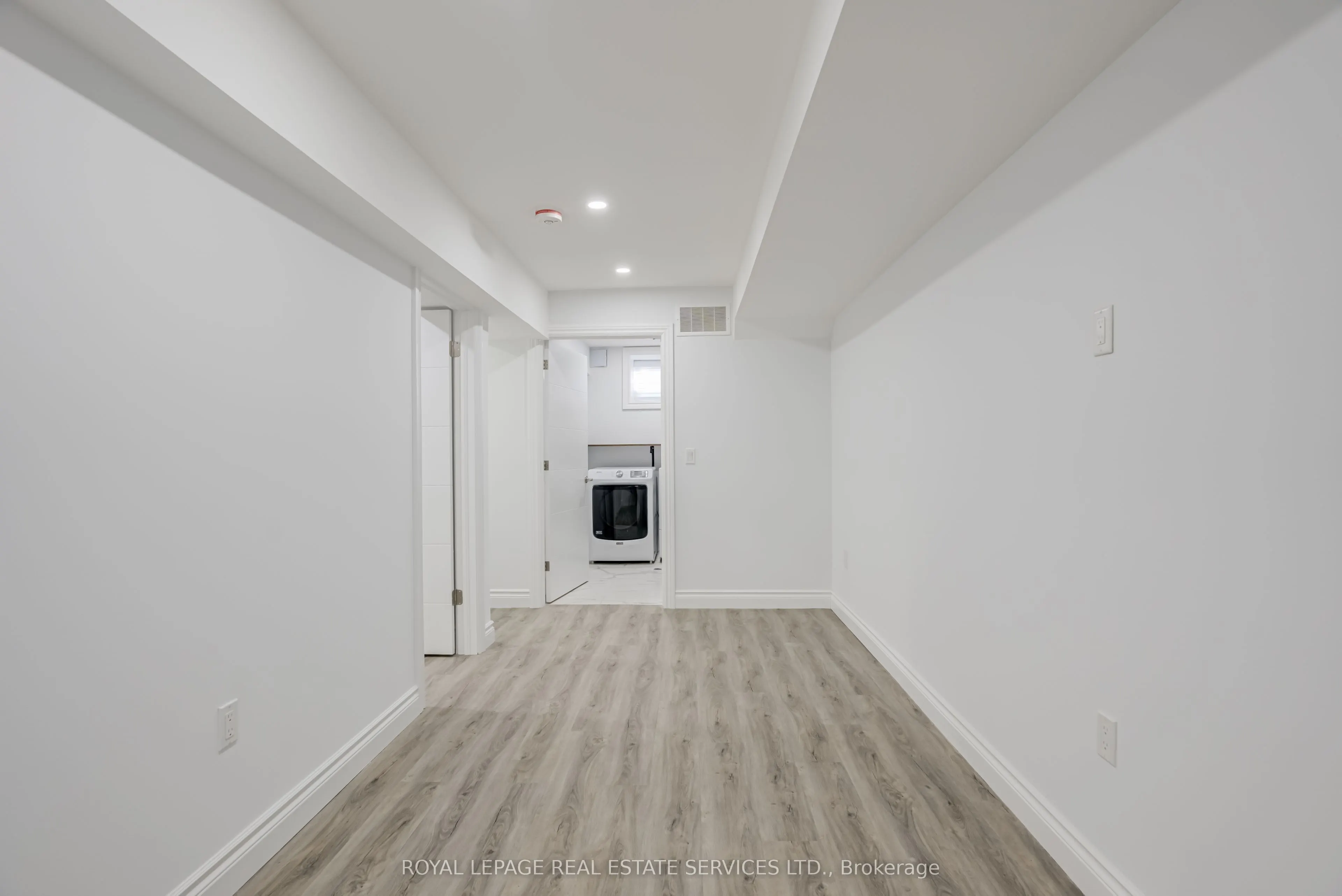 94 Wallace Avenue, #Main Floor B