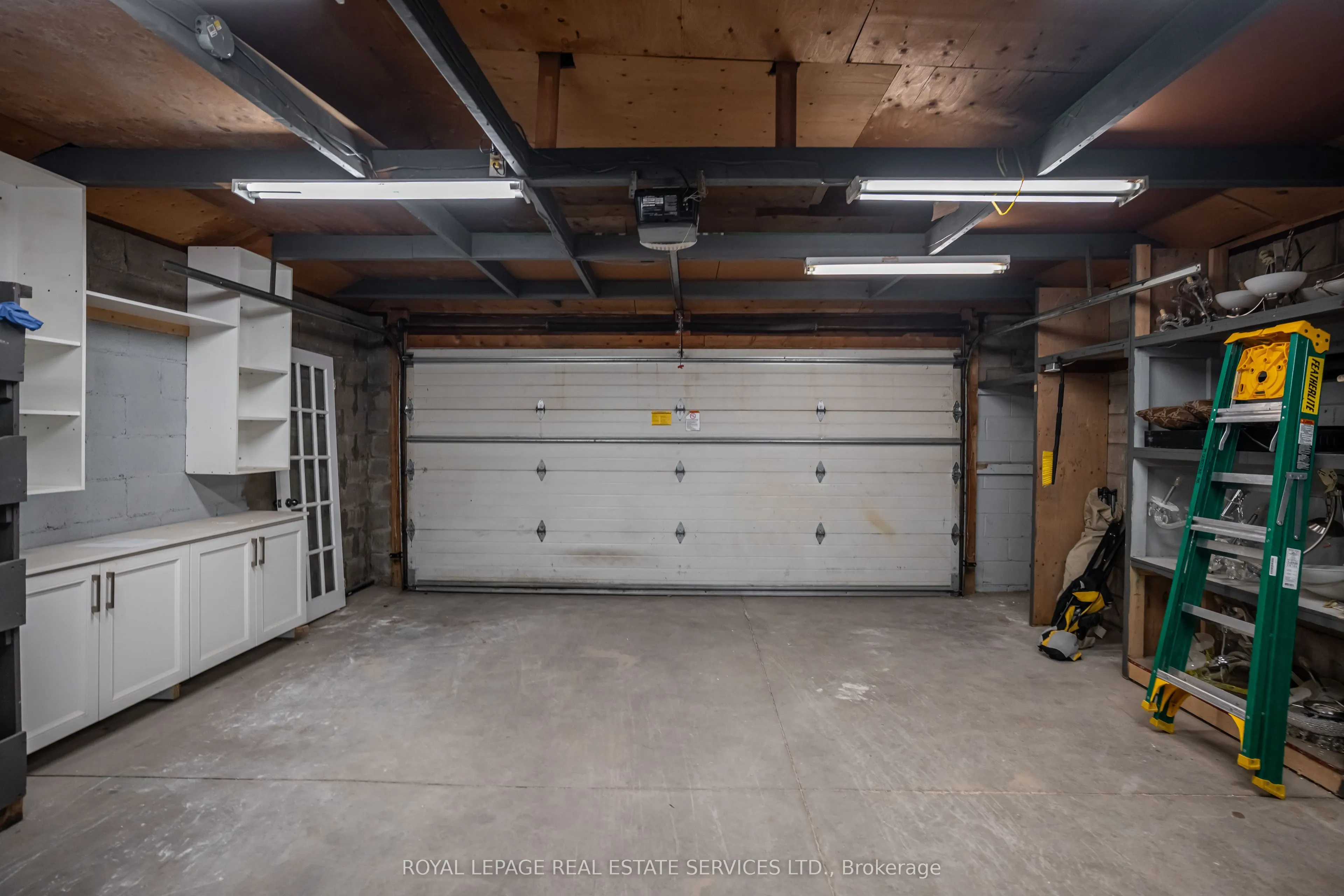 94 Wallace Avenue, #Main Floor B